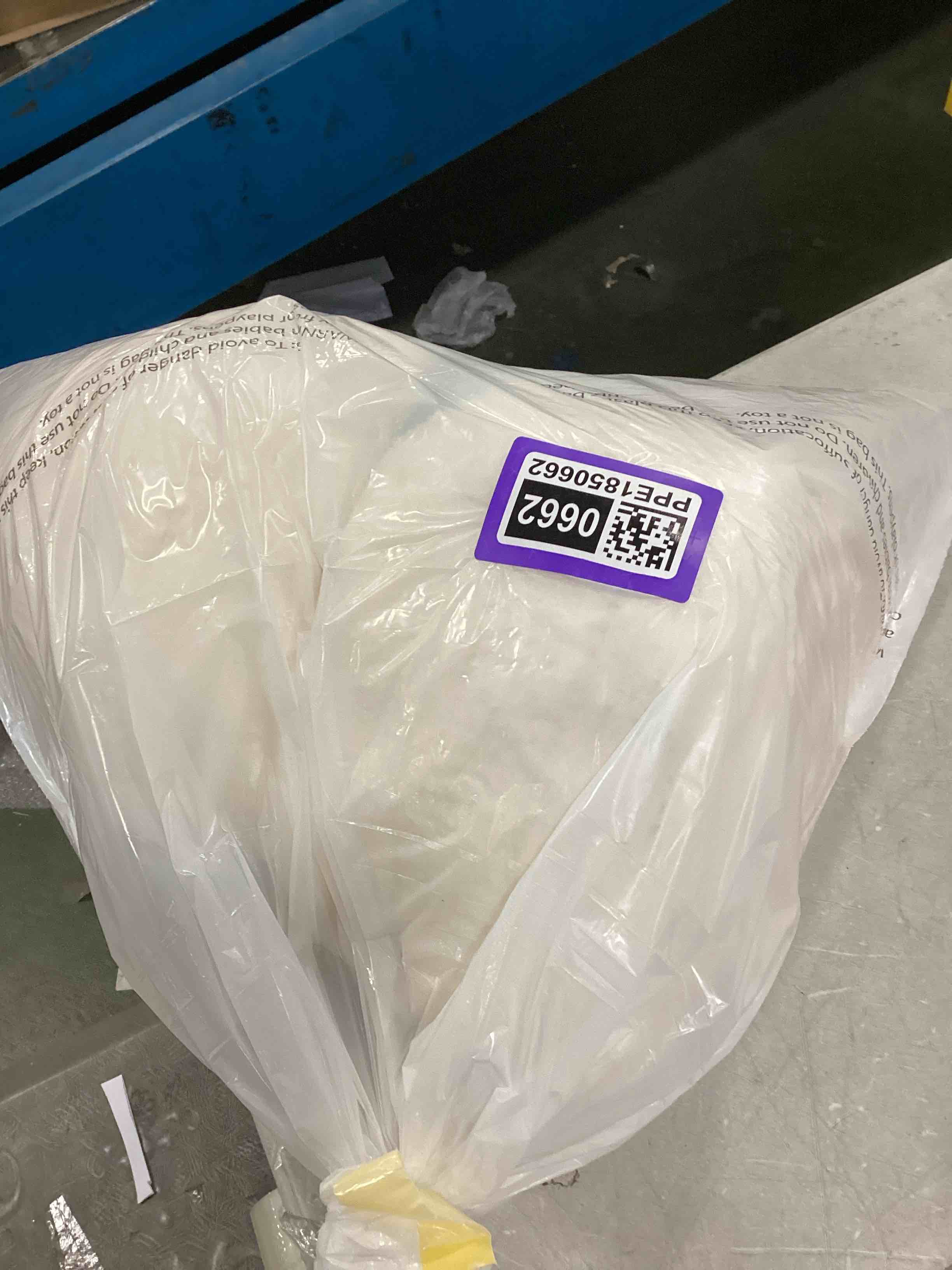 https://s3.amazonaws.com/lotting-images-prod/bidfta/PPE1850662_1734036842185.jpeg