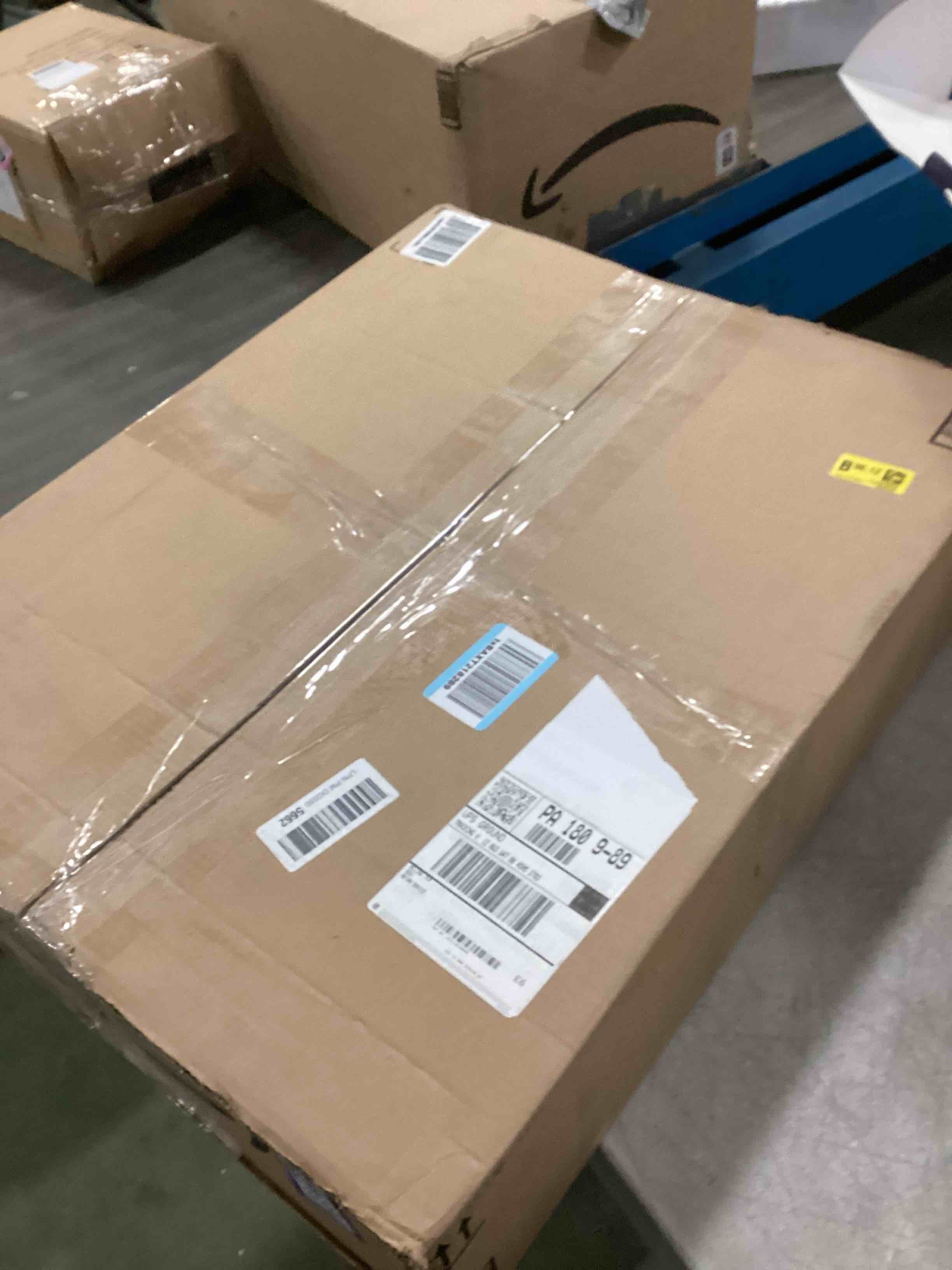 https://s3.amazonaws.com/lotting-images-prod/bidfta/PPE1850665_1734092844750.jpeg