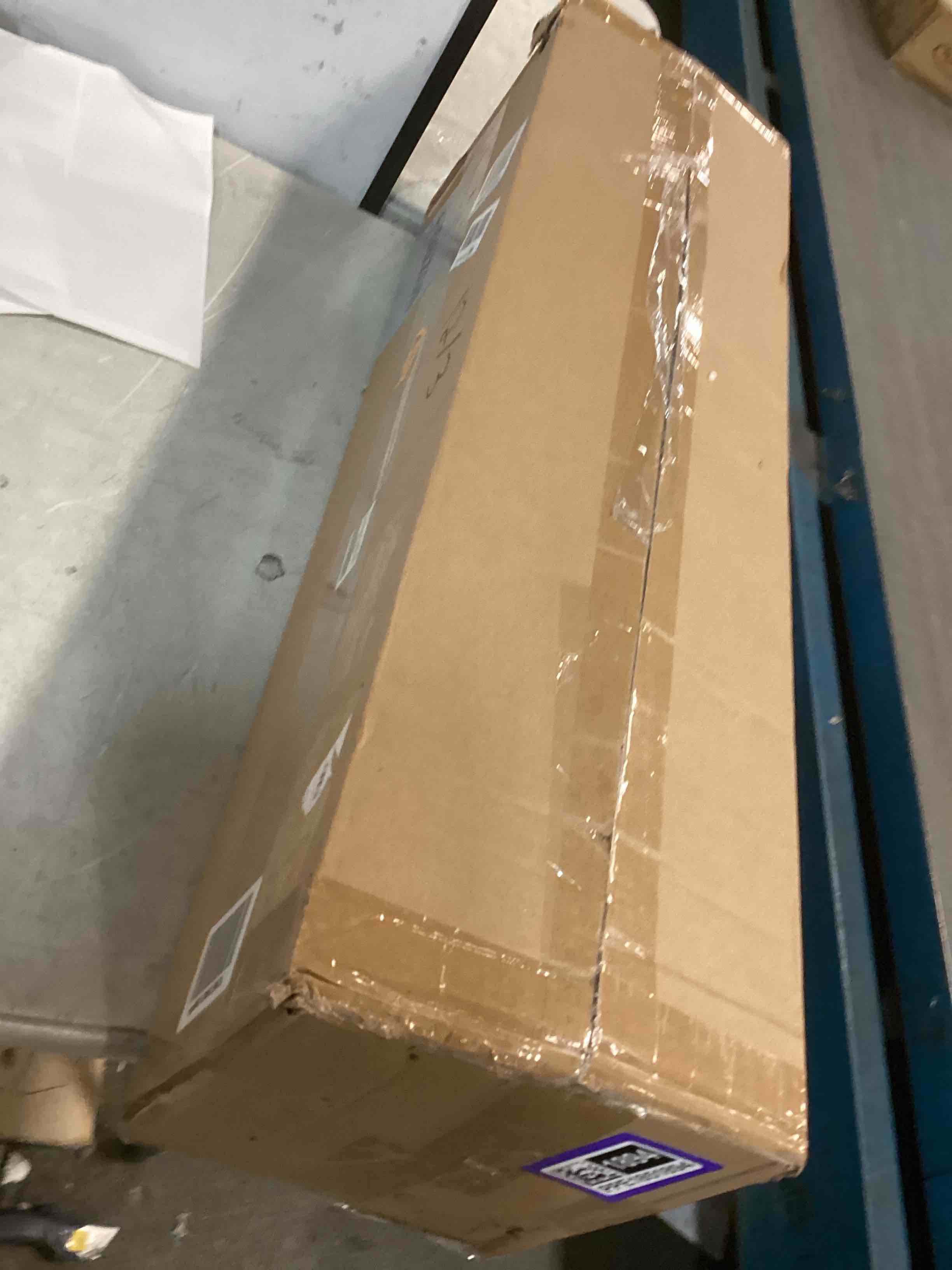 https://s3.amazonaws.com/lotting-images-prod/bidfta/PPE1851894_1734986172979.jpeg