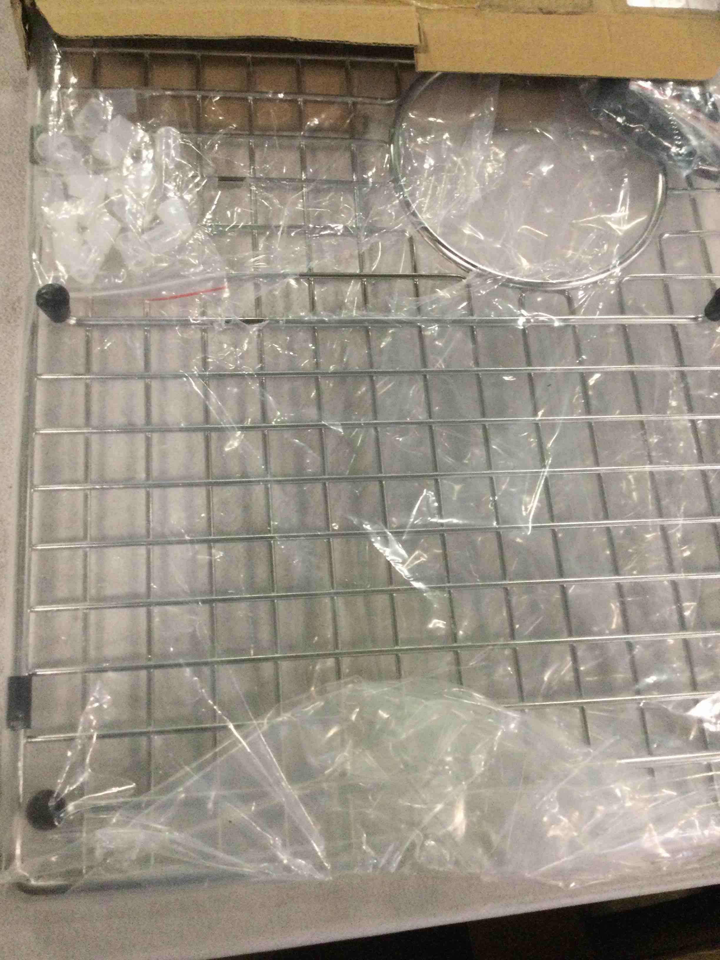 https://s3.amazonaws.com/lotting-images-prod/bidfta/PPE1852487_1736791092830.jpeg