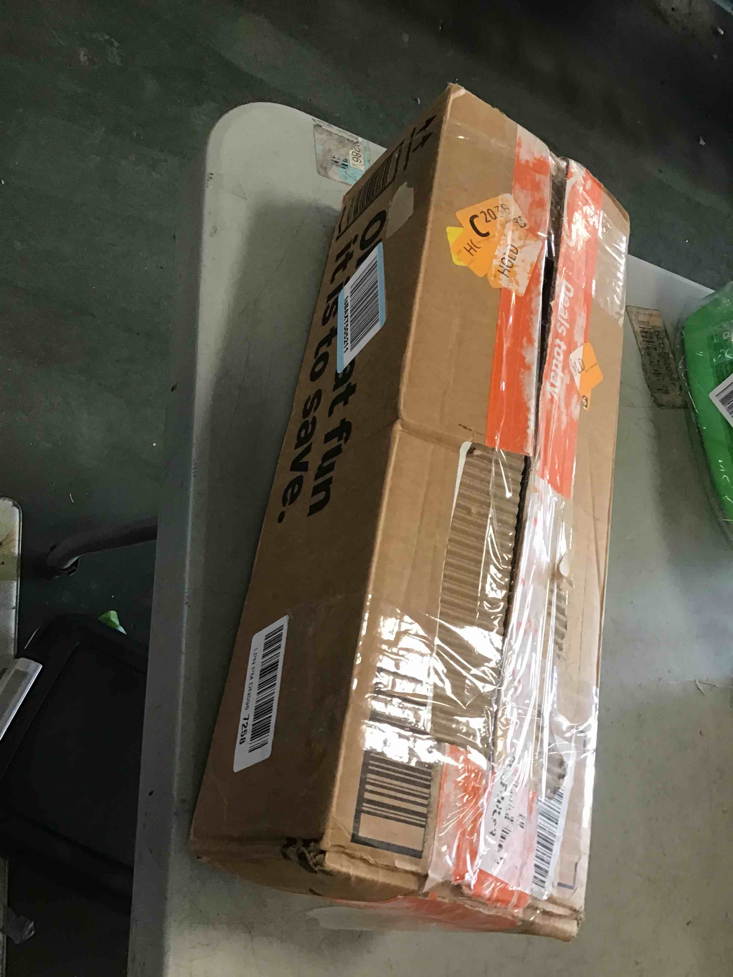 https://s3.amazonaws.com/lotting-images-prod/bidfta/PPE1852613_1737045347546.jpeg