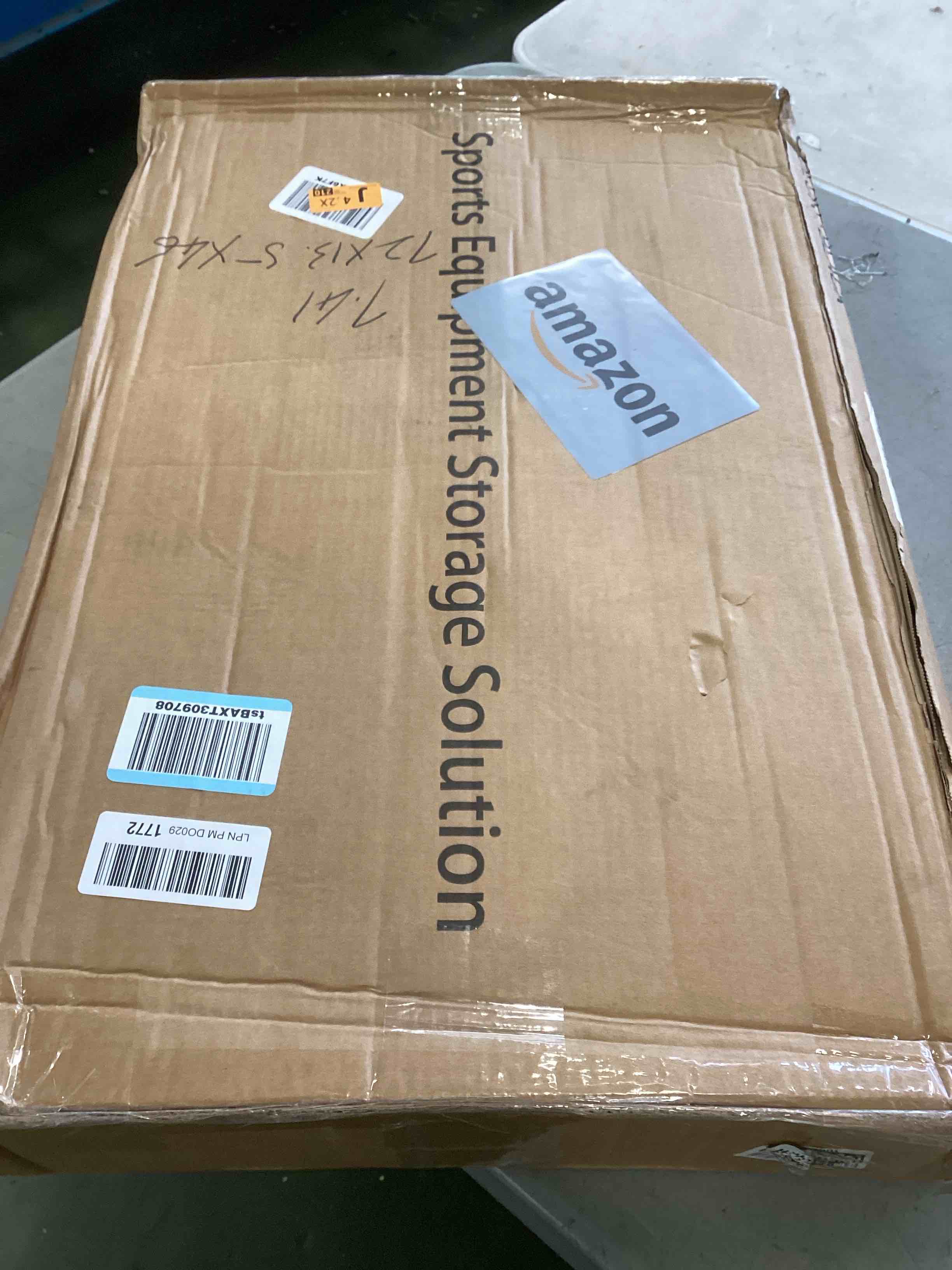 https://s3.amazonaws.com/lotting-images-prod/bidfta/PPE1852731_1737999940612.jpeg