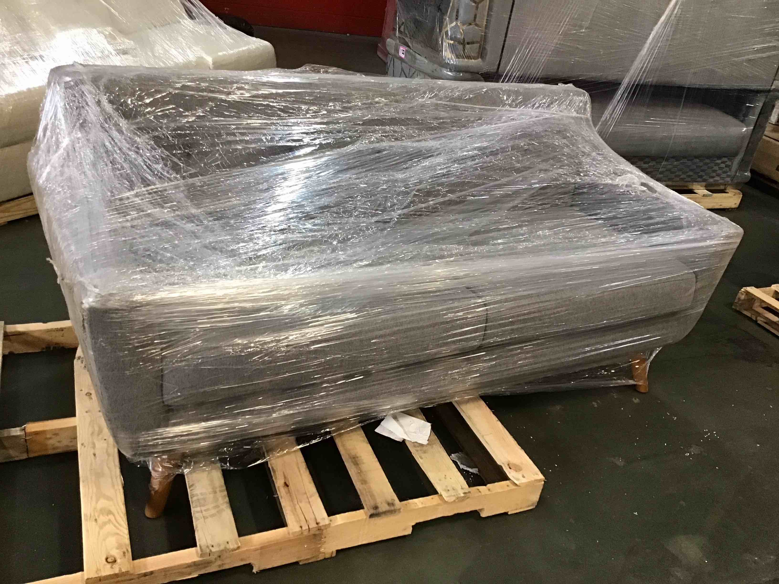 https://s3.amazonaws.com/lotting-images-prod/bidfta/PPE1853020_1738857029807.jpeg
