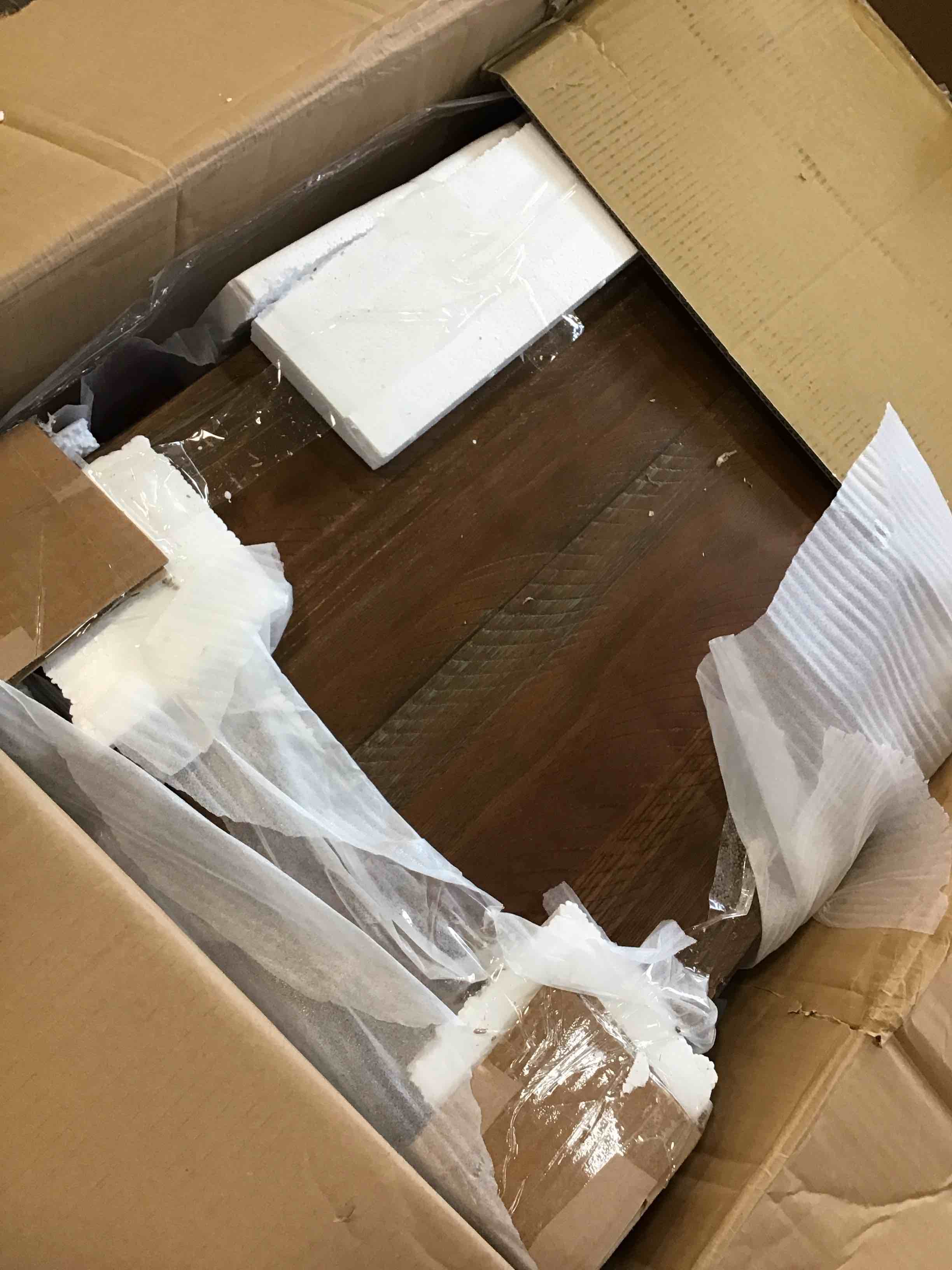 https://s3.amazonaws.com/lotting-images-prod/bidfta/PPE1853804_1739538225734.jpeg