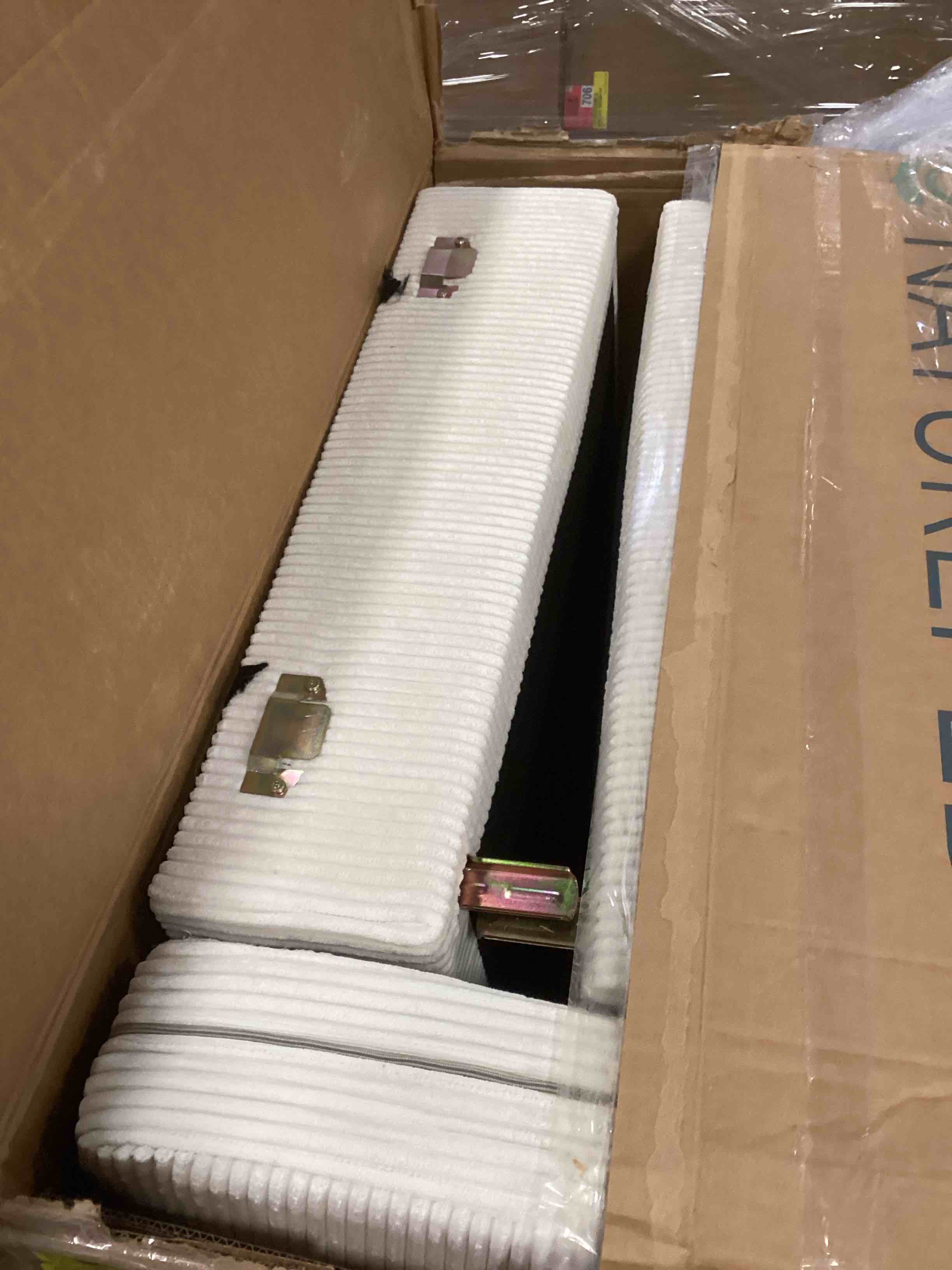 https://s3.amazonaws.com/lotting-images-prod/bidfta/PPE1854145_1739885345630.jpeg