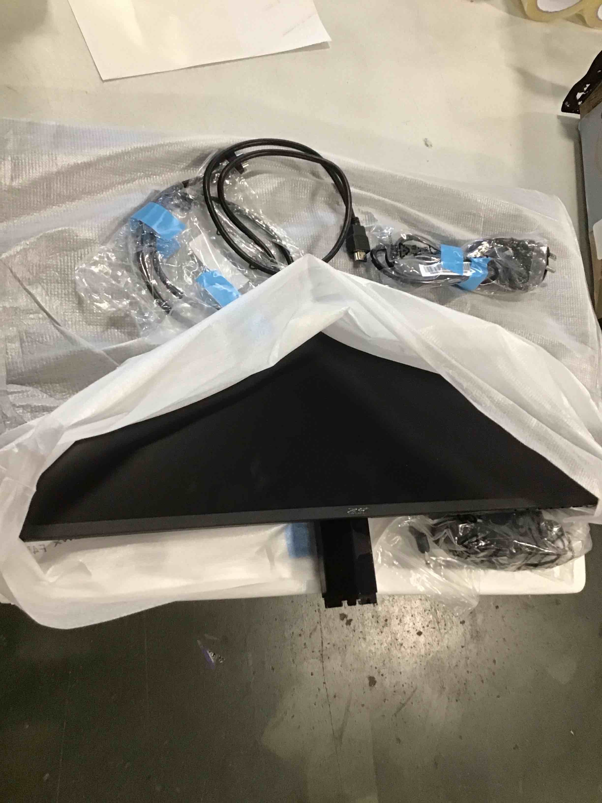https://s3.amazonaws.com/lotting-images-prod/bidfta/PPE1854559_1740056395639.jpeg