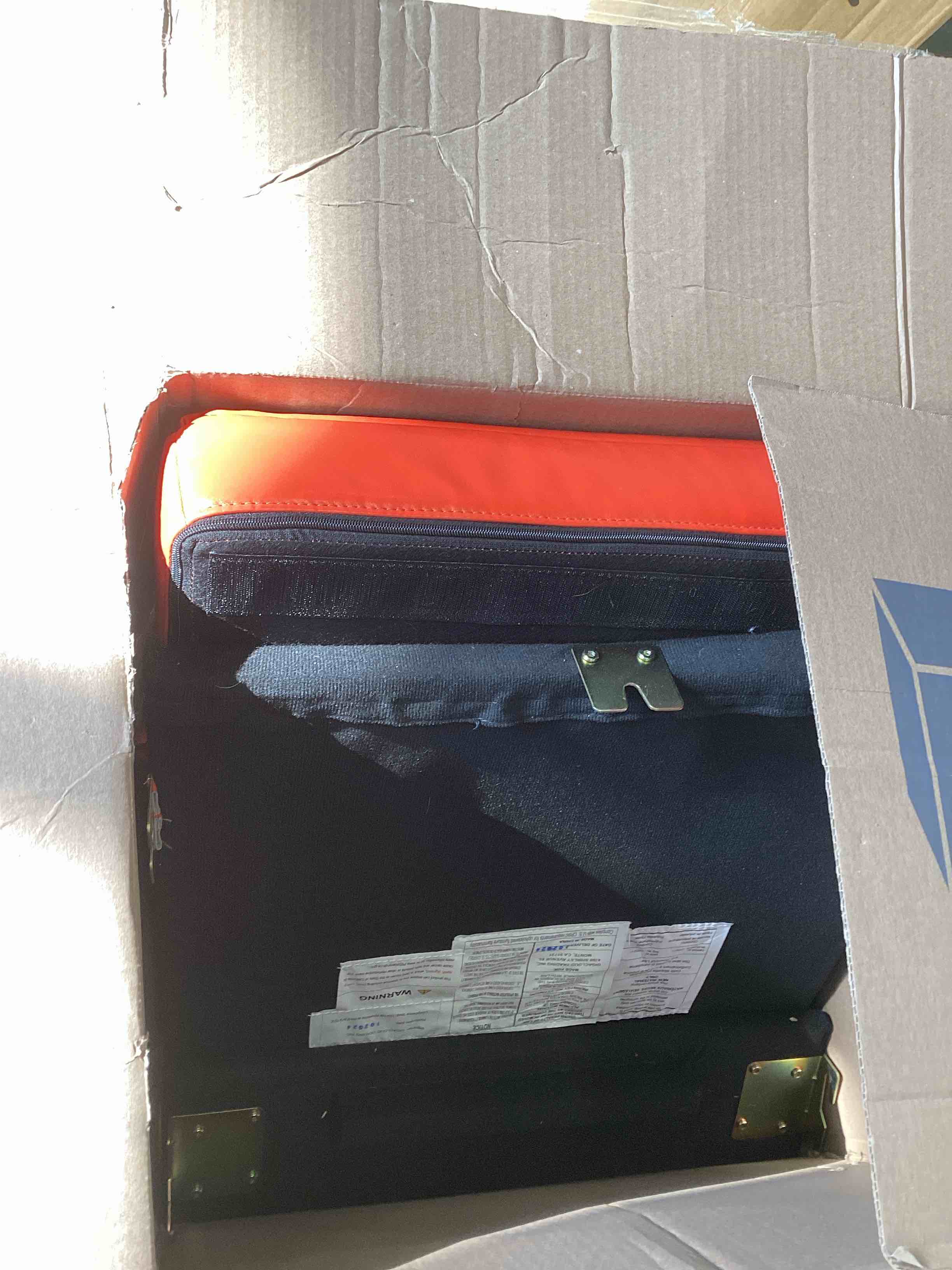 https://s3.amazonaws.com/lotting-images-prod/bidfta/PPE1854641_1740067554276.jpeg