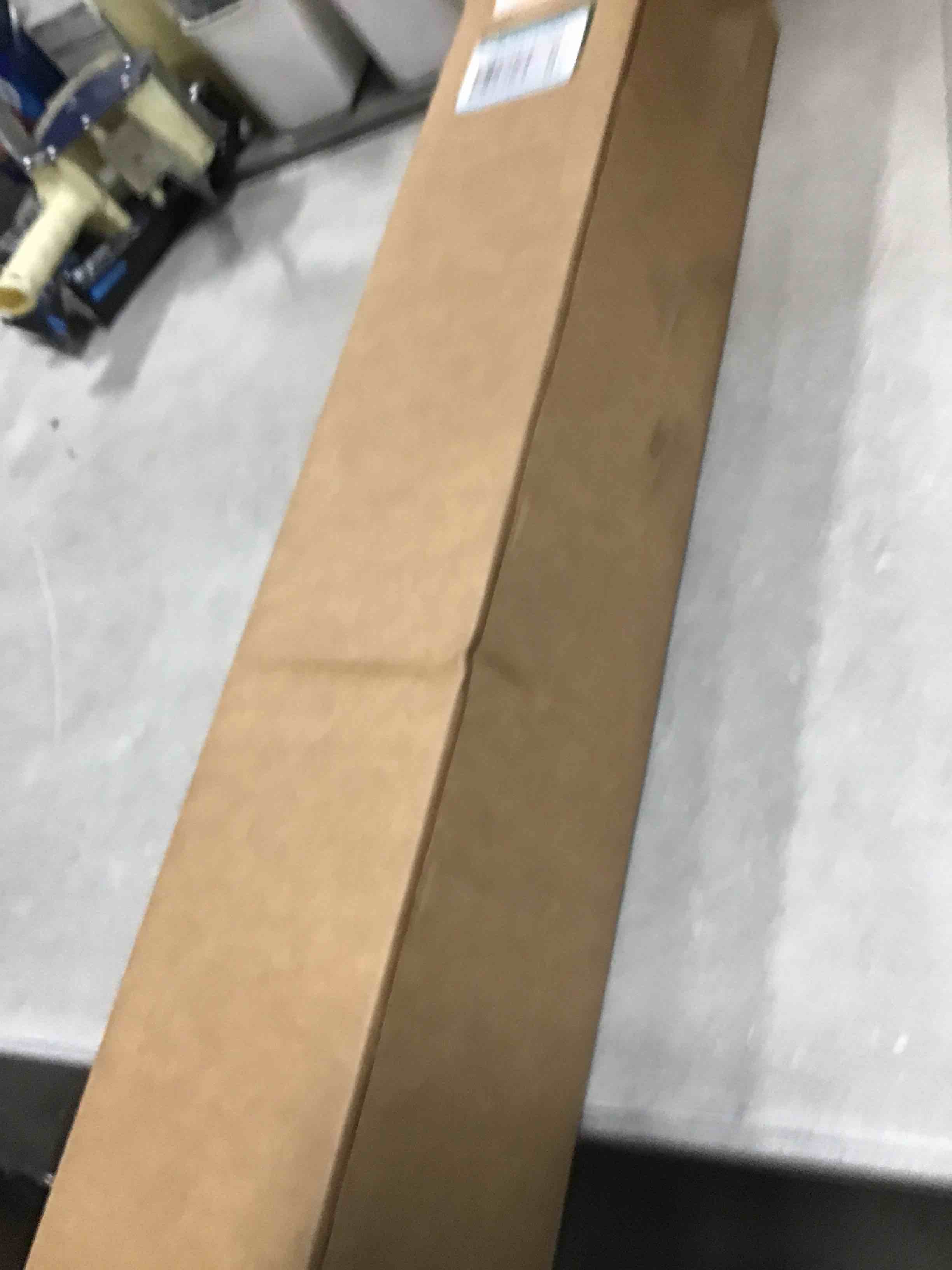 https://s3.amazonaws.com/lotting-images-prod/bidfta/PPE1855328_1732624892258.jpeg