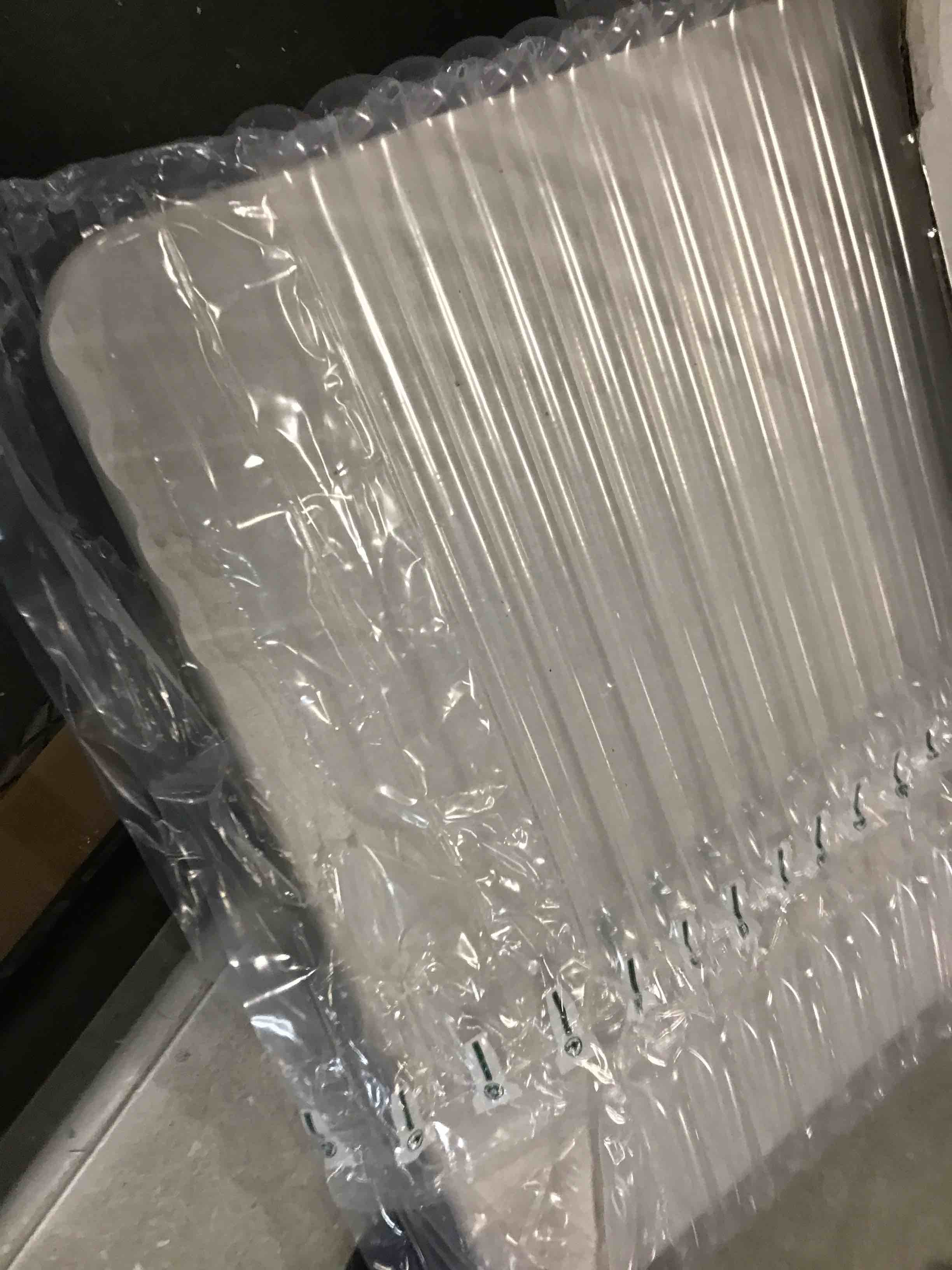 https://s3.amazonaws.com/lotting-images-prod/bidfta/PPE1855660_1732644387720.jpeg