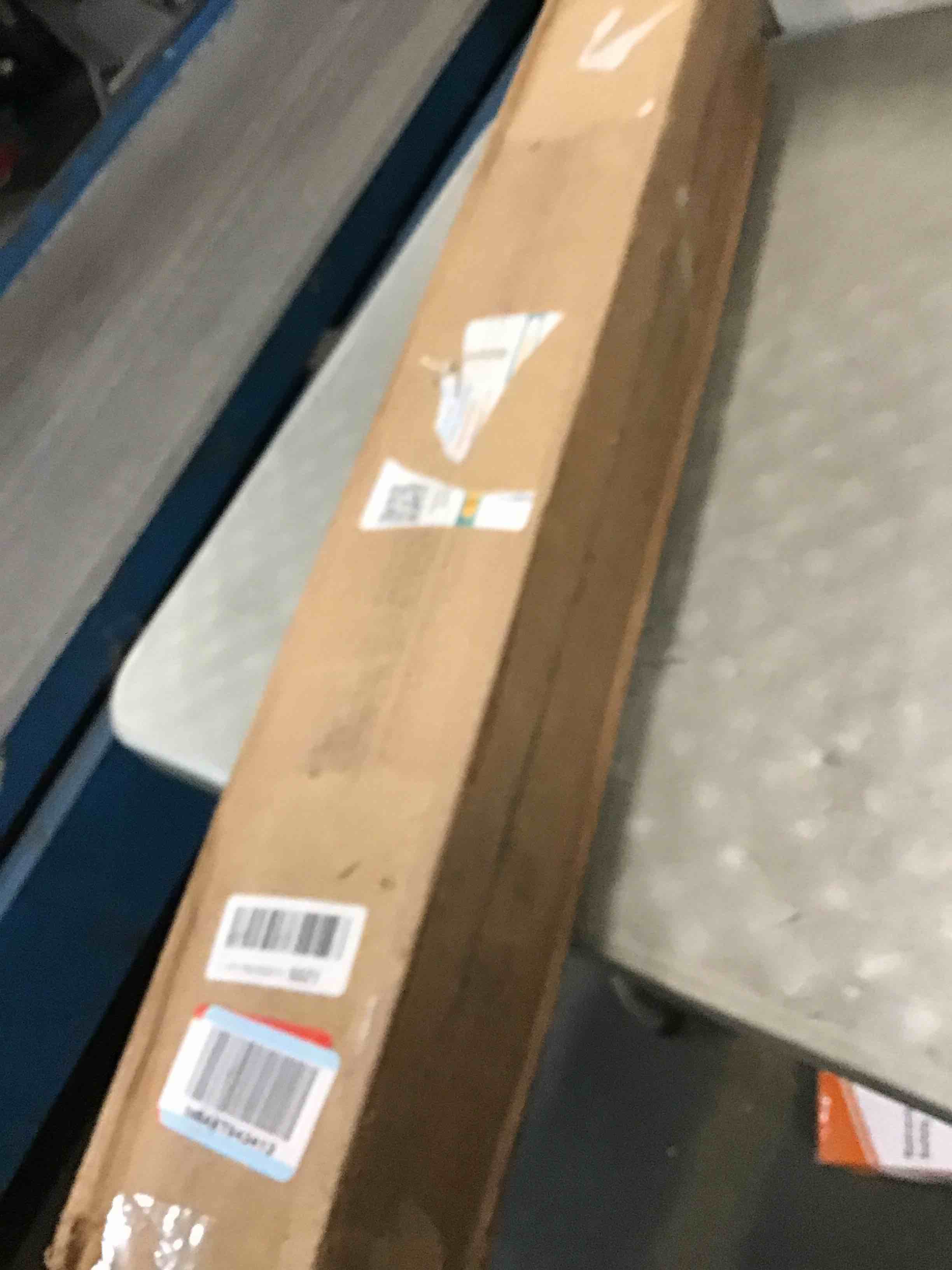 https://s3.amazonaws.com/lotting-images-prod/bidfta/PPE1855960_1732714611890.jpeg