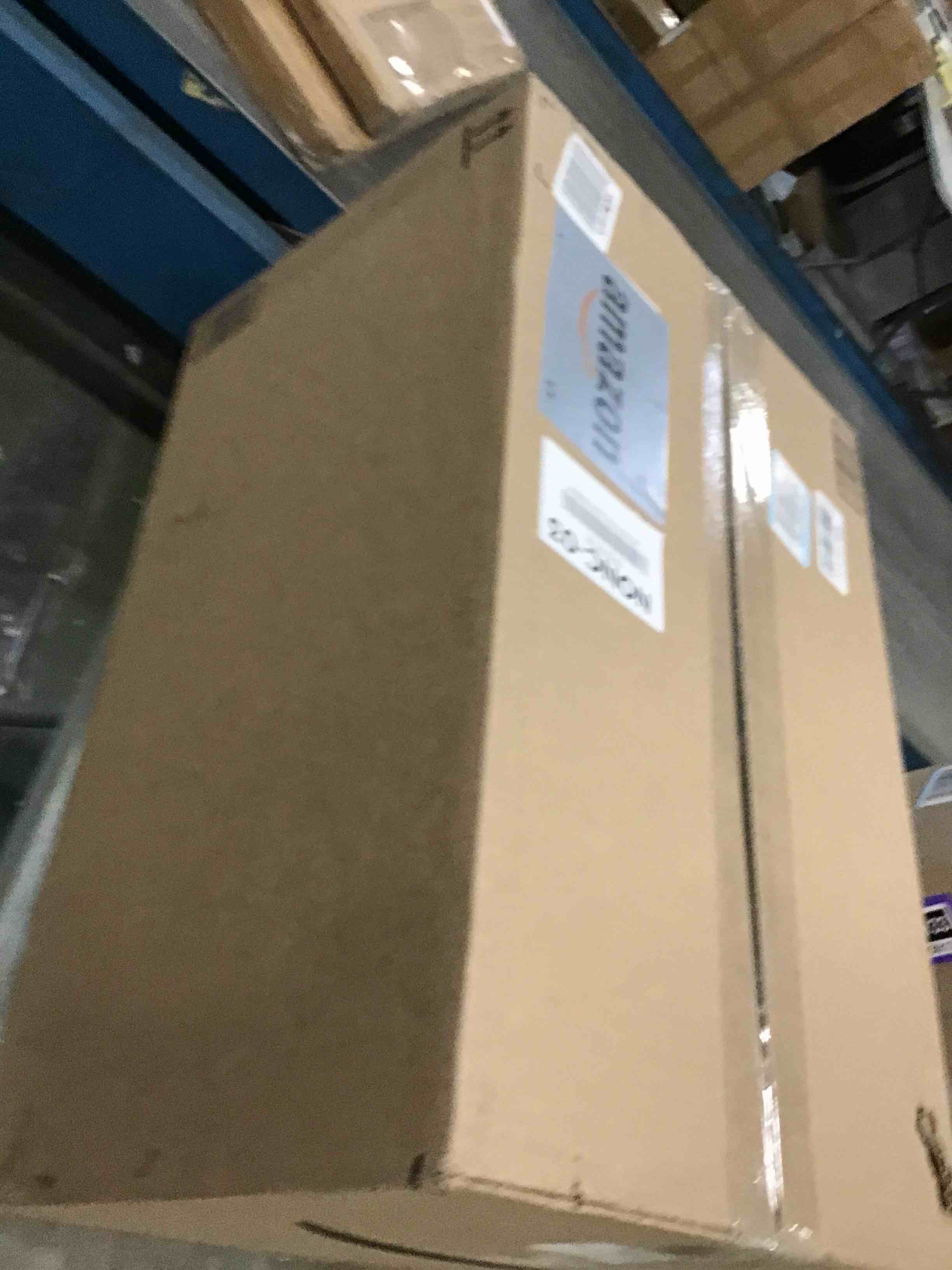 https://s3.amazonaws.com/lotting-images-prod/bidfta/PPE1856202_1732731706129.jpeg