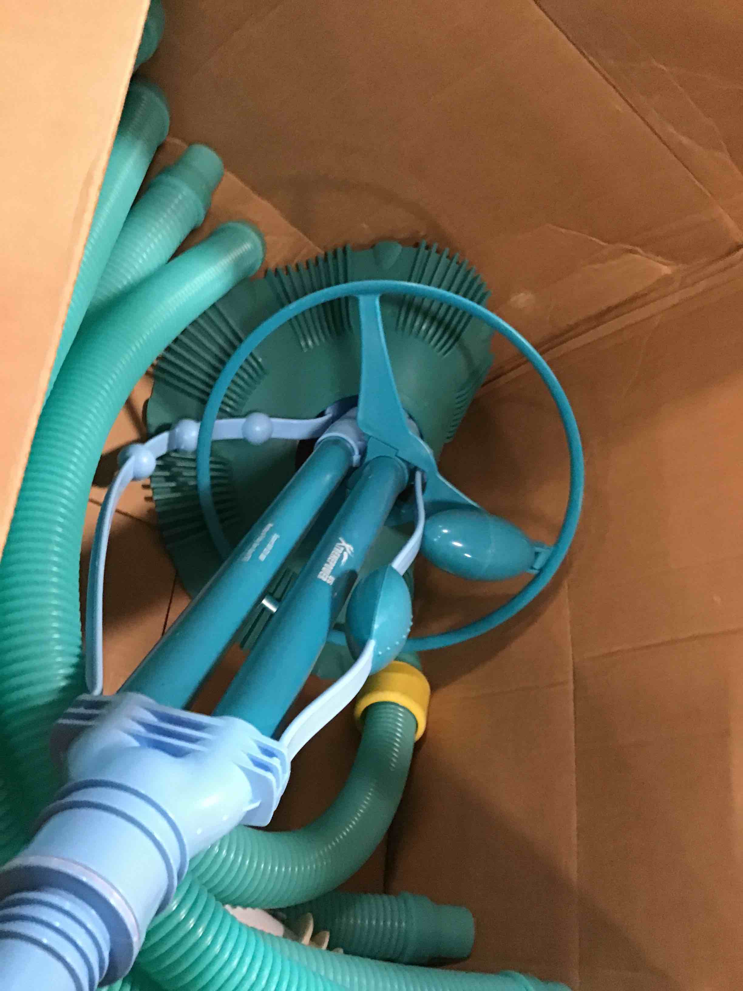 https://s3.amazonaws.com/lotting-images-prod/bidfta/PPE1856324_1732742110561.jpeg