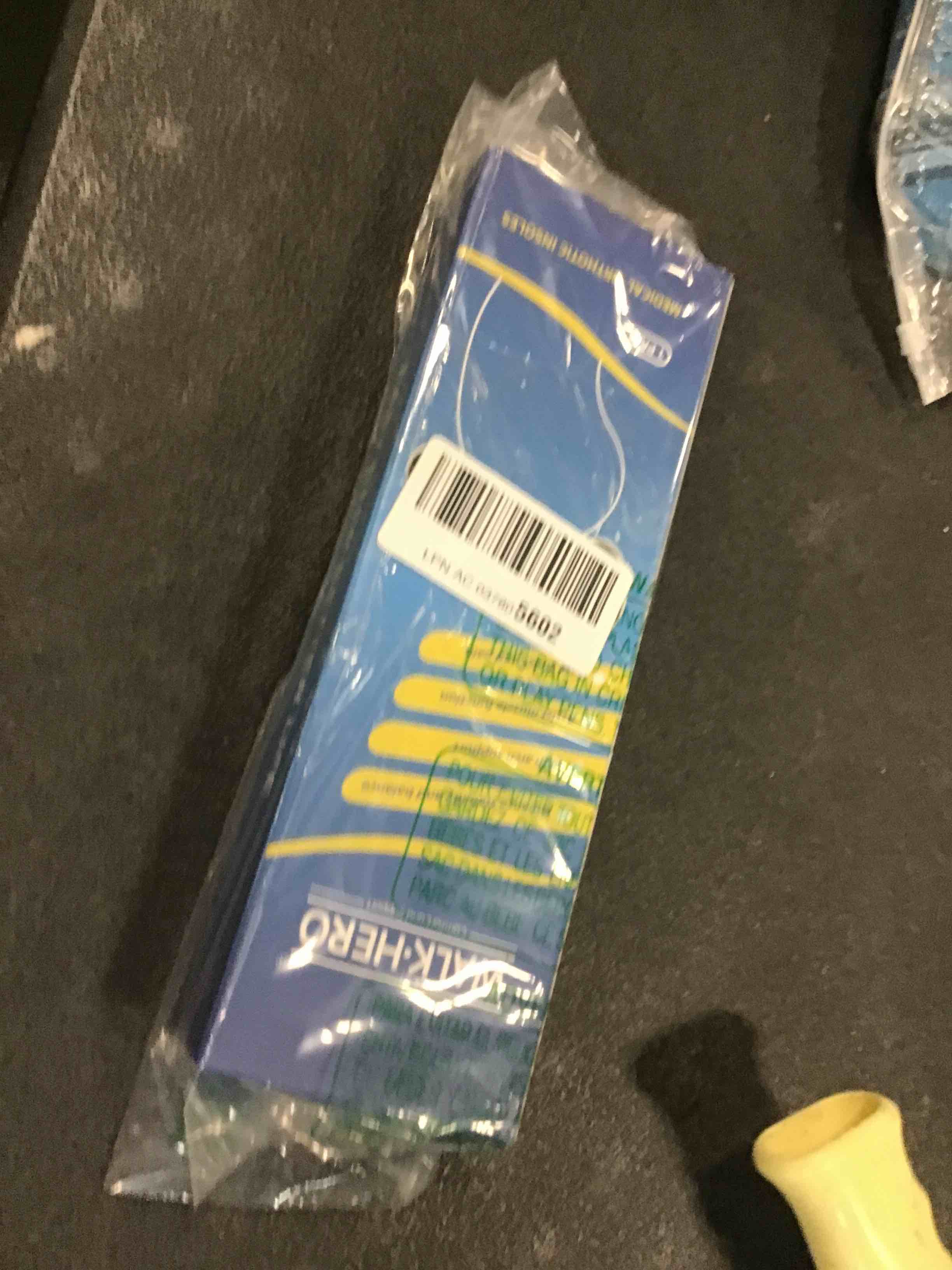 https://s3.amazonaws.com/lotting-images-prod/bidfta/PPE1856509_1732896311906.jpeg