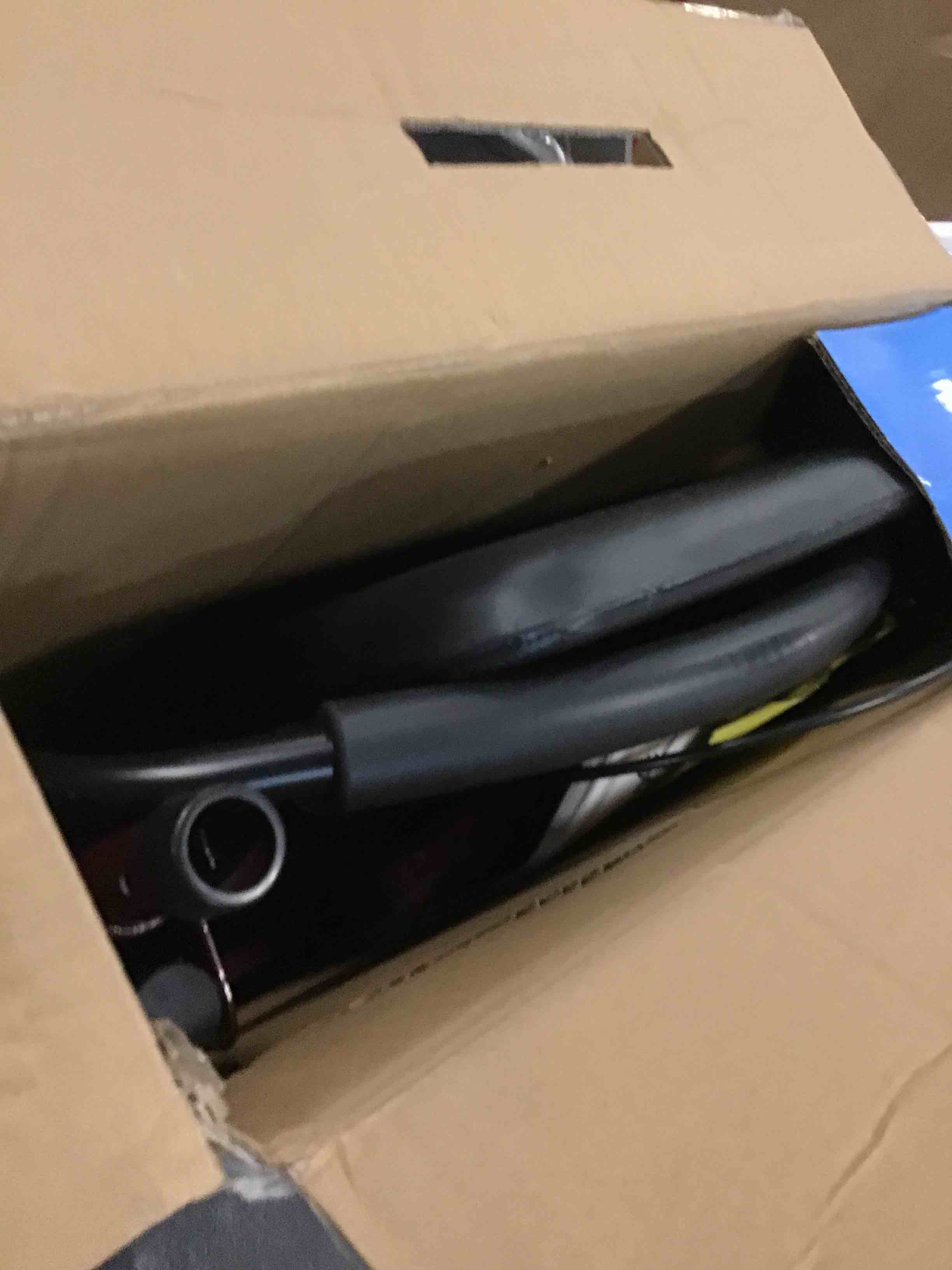 https://s3.amazonaws.com/lotting-images-prod/bidfta/PPE1856642_1732911258012.jpeg