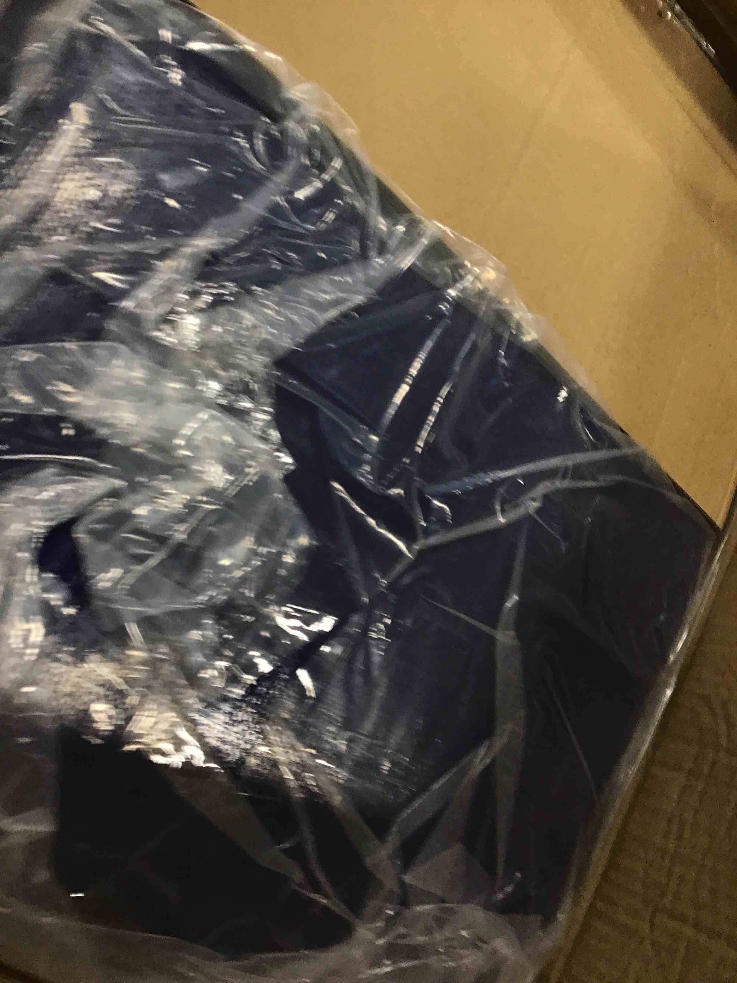https://s3.amazonaws.com/lotting-images-prod/bidfta/PPE1856646_1732912009356.jpeg