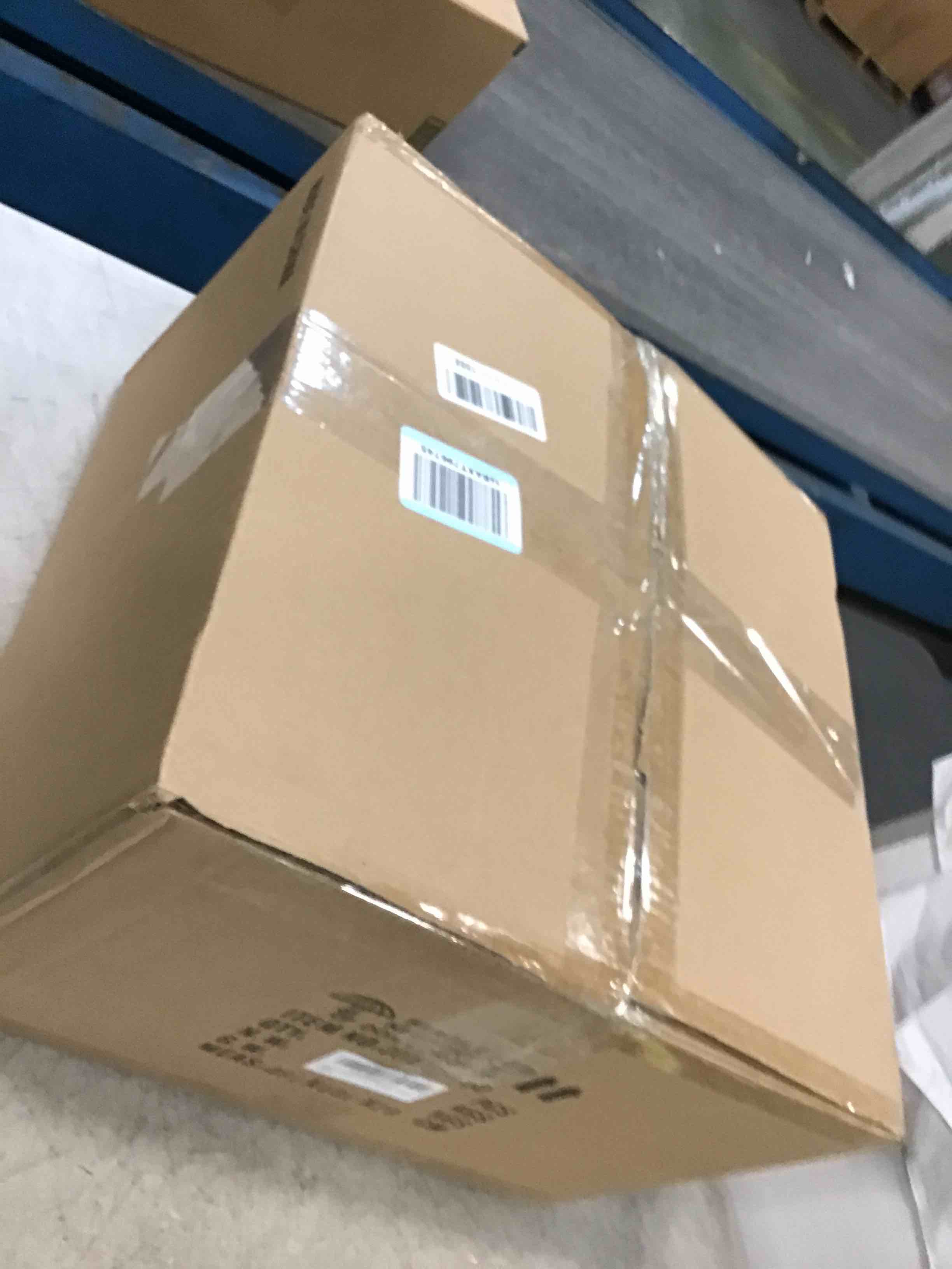 https://s3.amazonaws.com/lotting-images-prod/bidfta/PPE1856716_1733144096851.jpeg