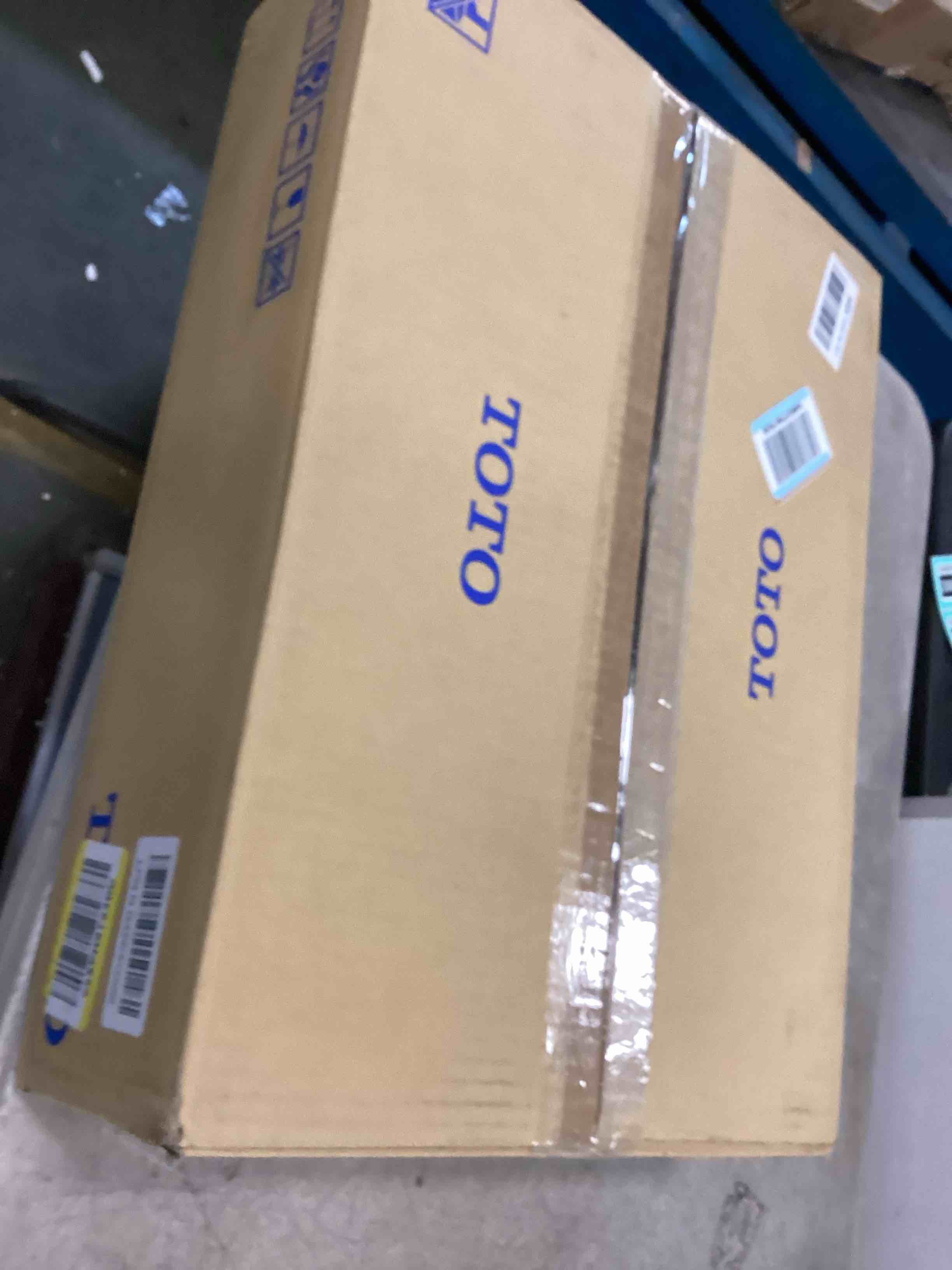 https://s3.amazonaws.com/lotting-images-prod/bidfta/PPE1857120_1733171498544.jpeg