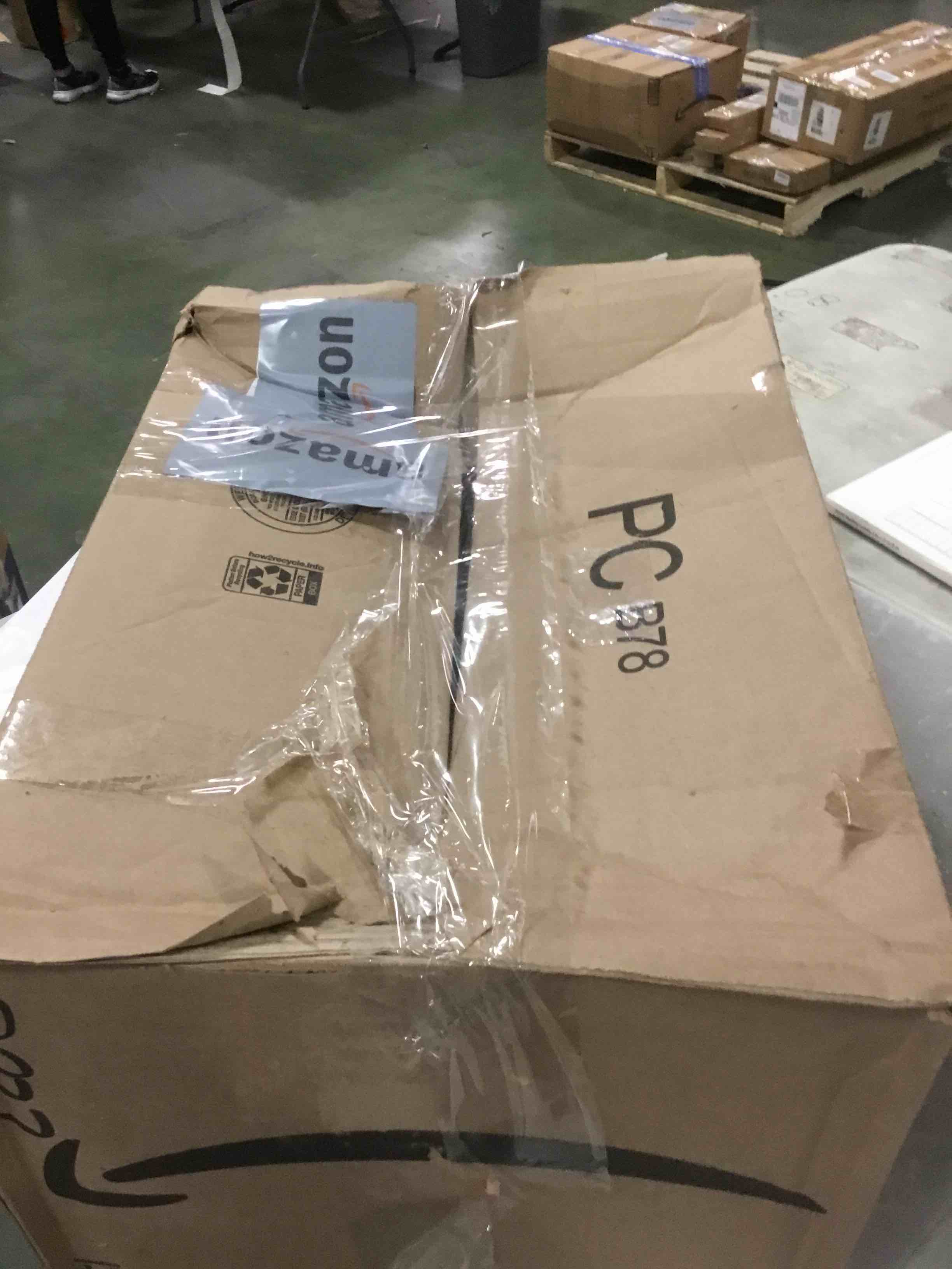 https://s3.amazonaws.com/lotting-images-prod/bidfta/PPE1858041_1733240936139.jpeg