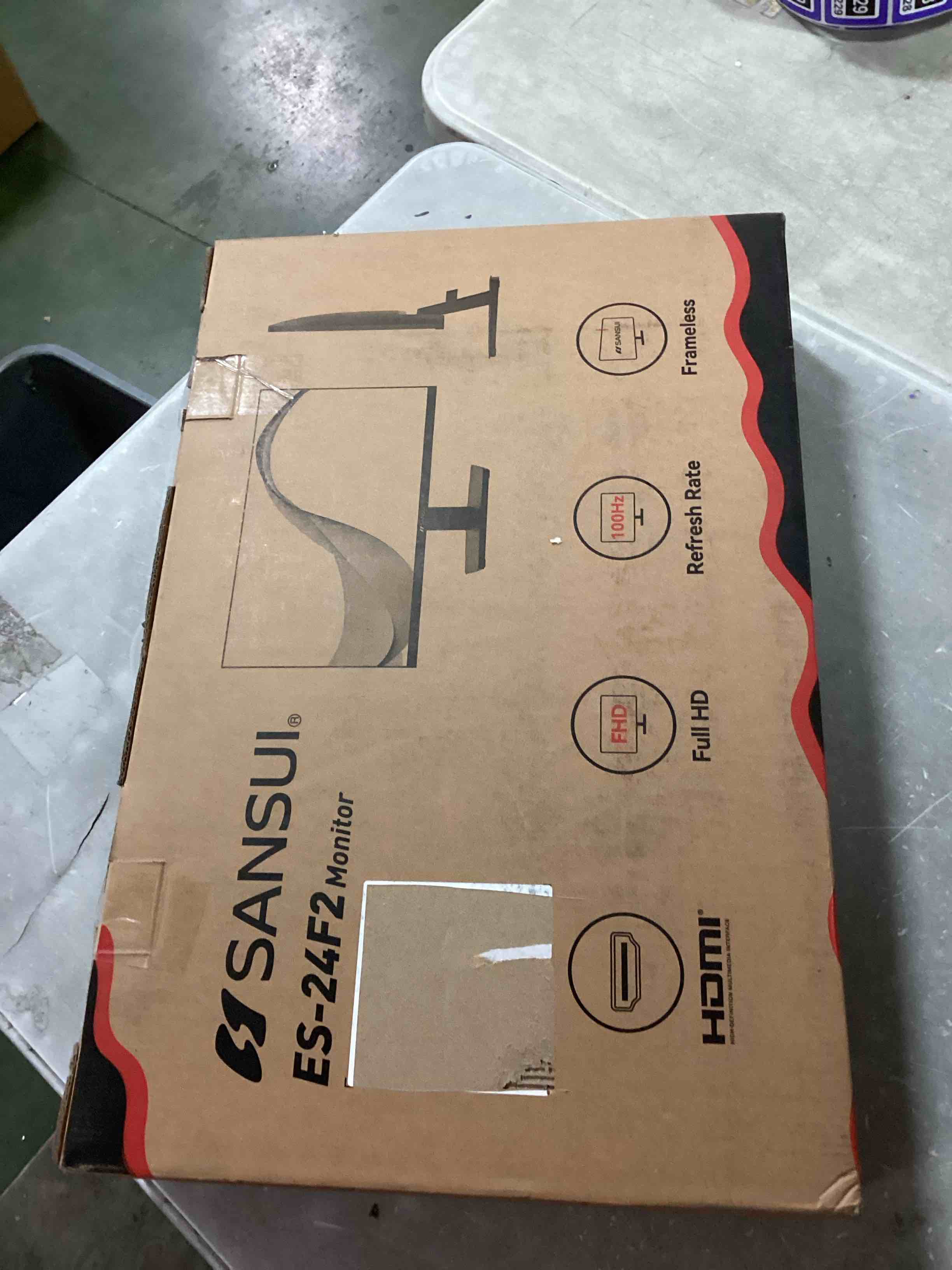 https://s3.amazonaws.com/lotting-images-prod/bidfta/PPE1858596_1733749632963.jpeg