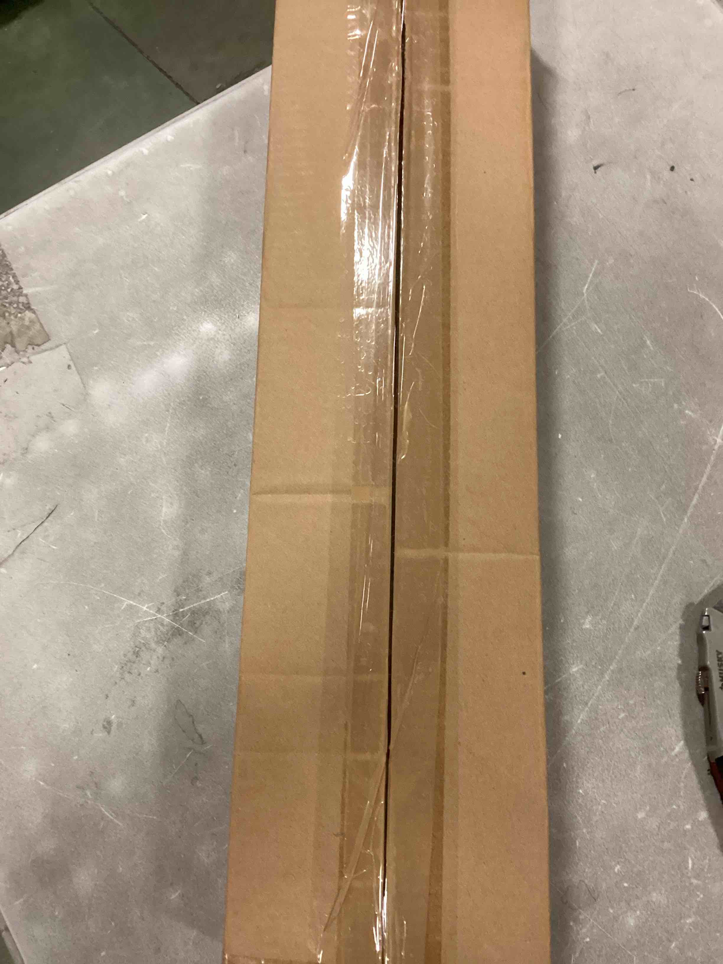 https://s3.amazonaws.com/lotting-images-prod/bidfta/PPE1858830_1733865079987.jpeg