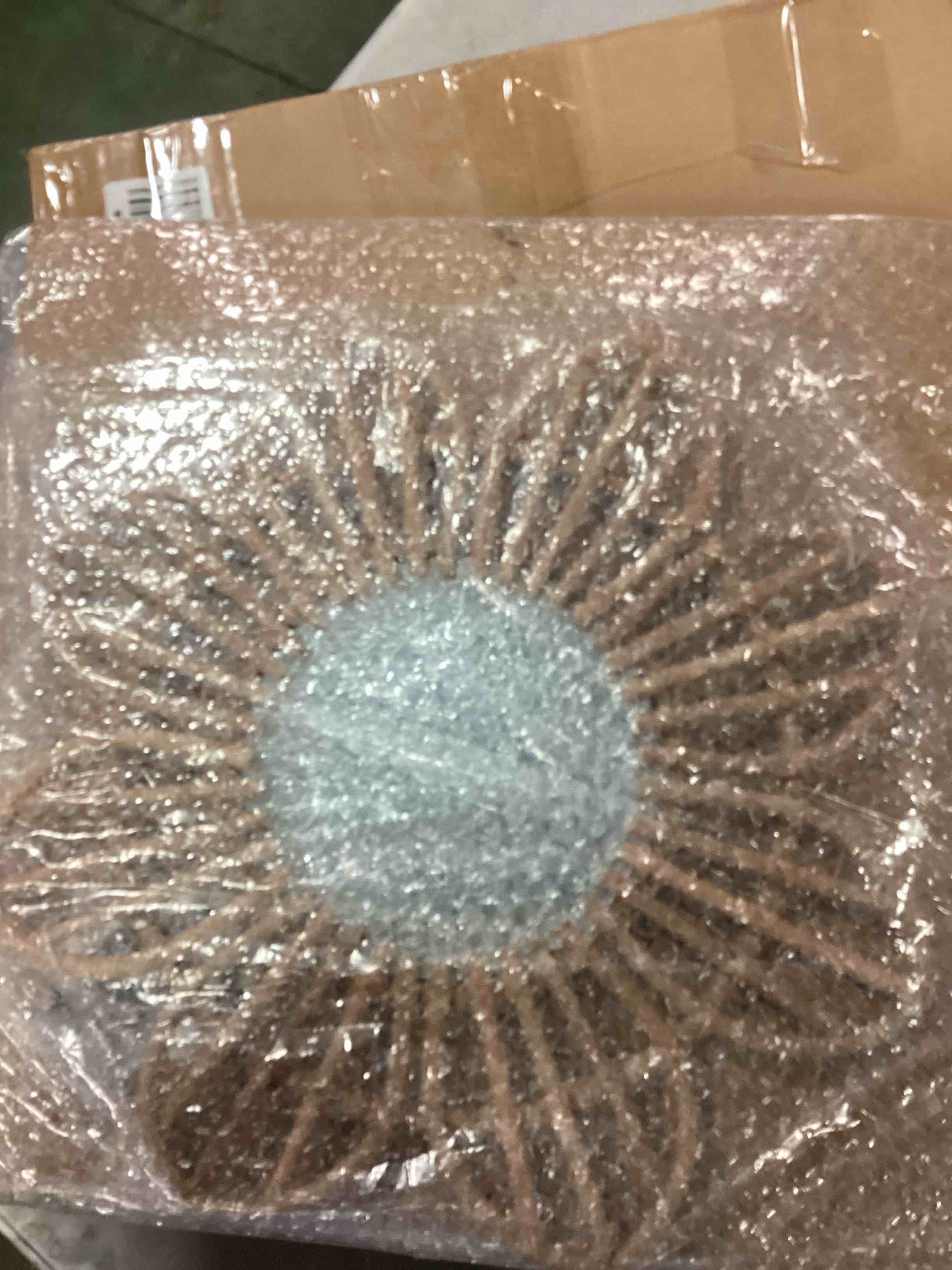 https://s3.amazonaws.com/lotting-images-prod/bidfta/PPE1859265_1734378988043.jpeg