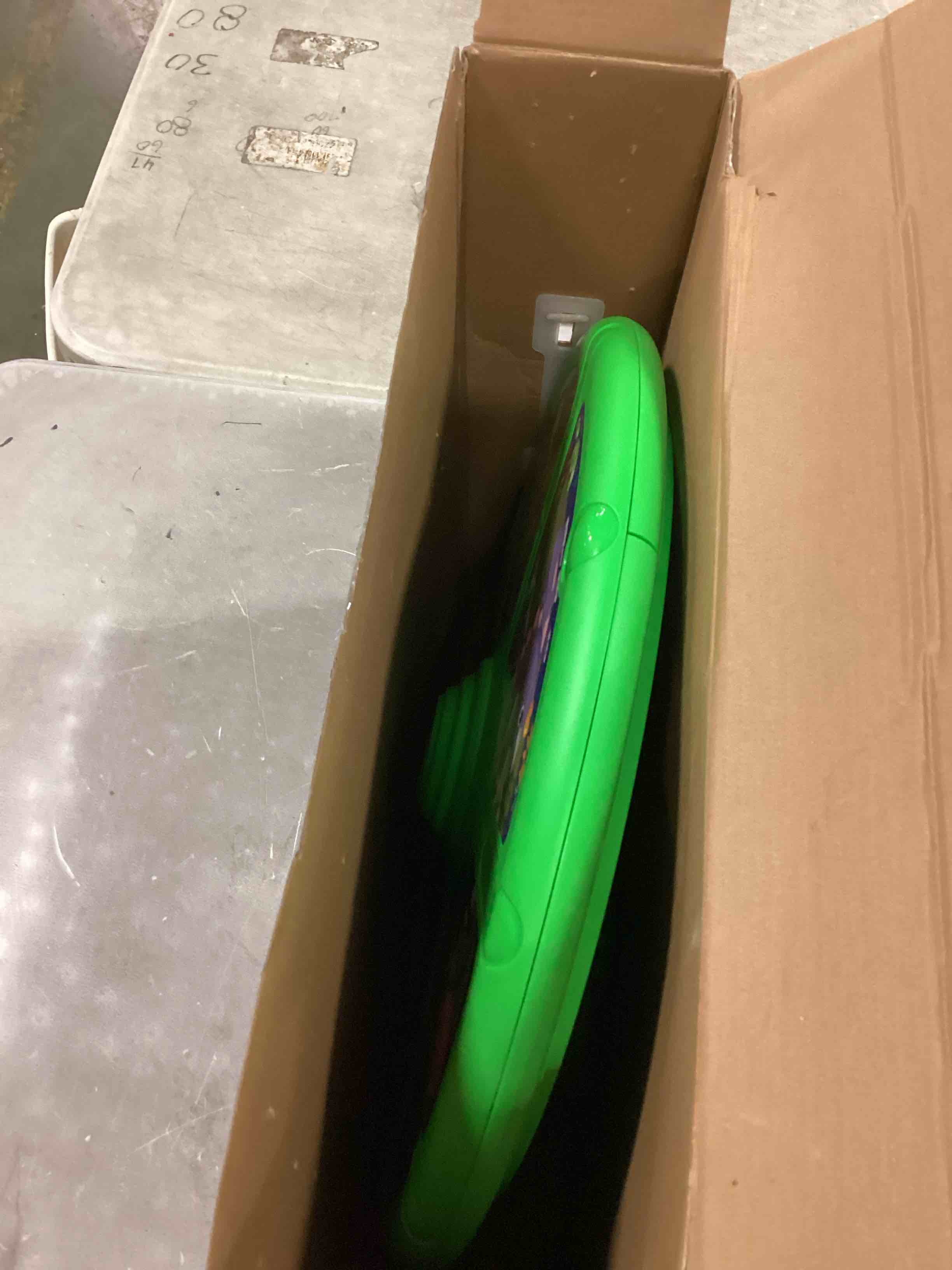 https://s3.amazonaws.com/lotting-images-prod/bidfta/PPE1859665_1734960682326.jpeg
