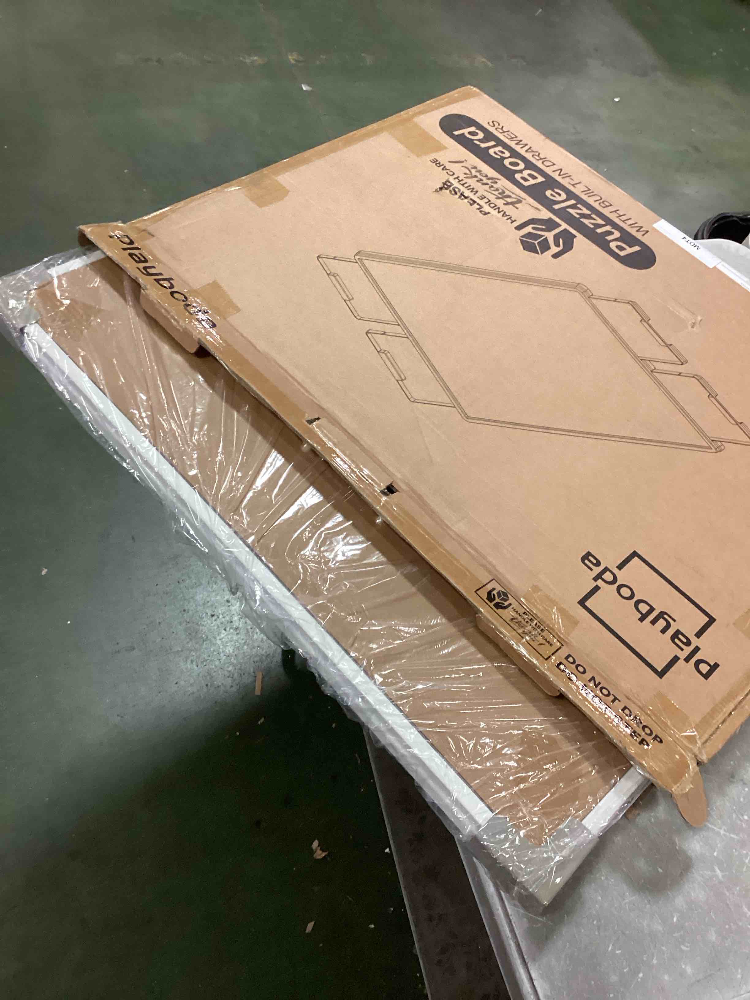 https://s3.amazonaws.com/lotting-images-prod/bidfta/PPE1860249_1735661840983.jpeg