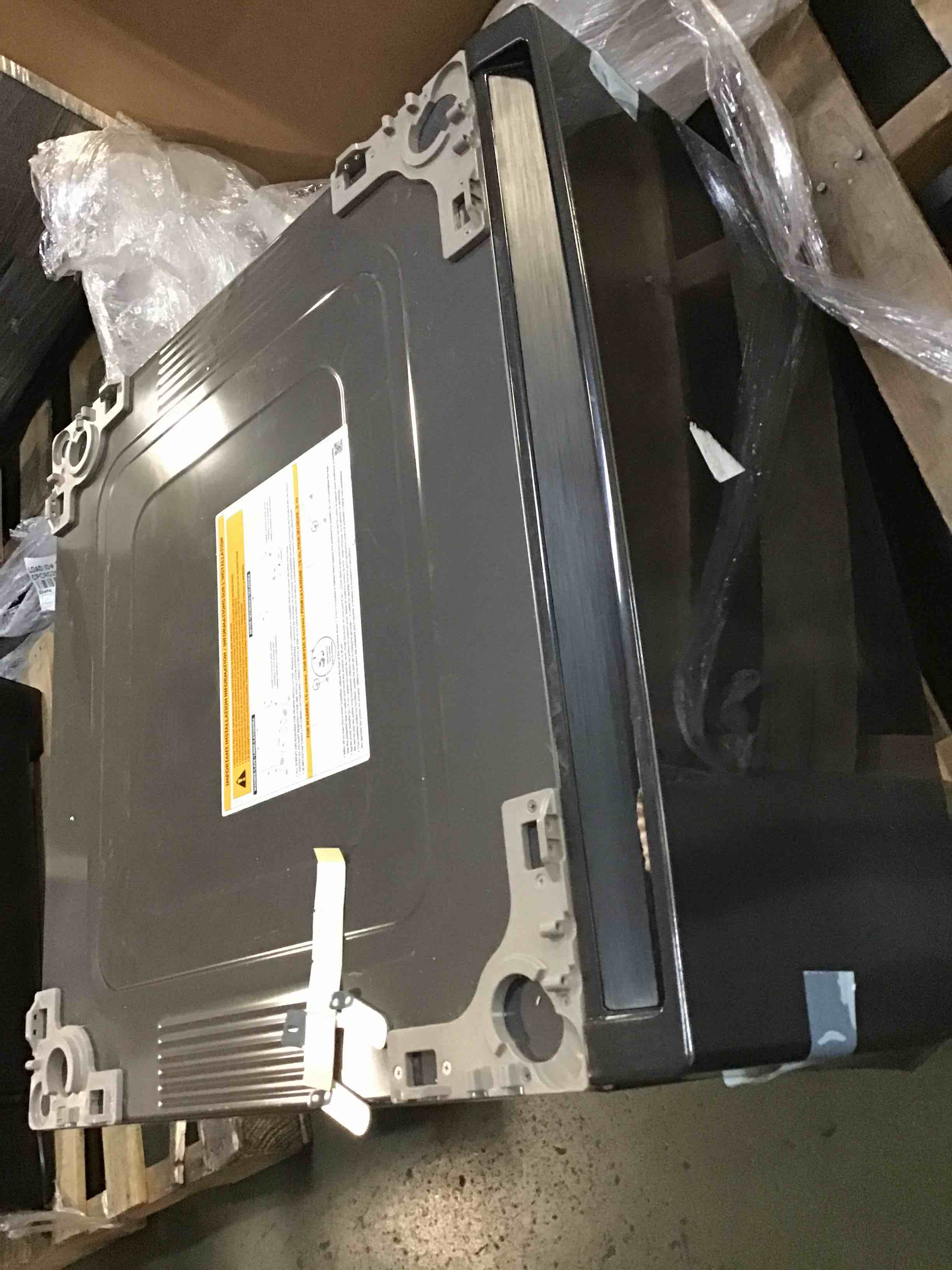 https://s3.amazonaws.com/lotting-images-prod/bidfta/PPE1860912_1737645747265.jpeg