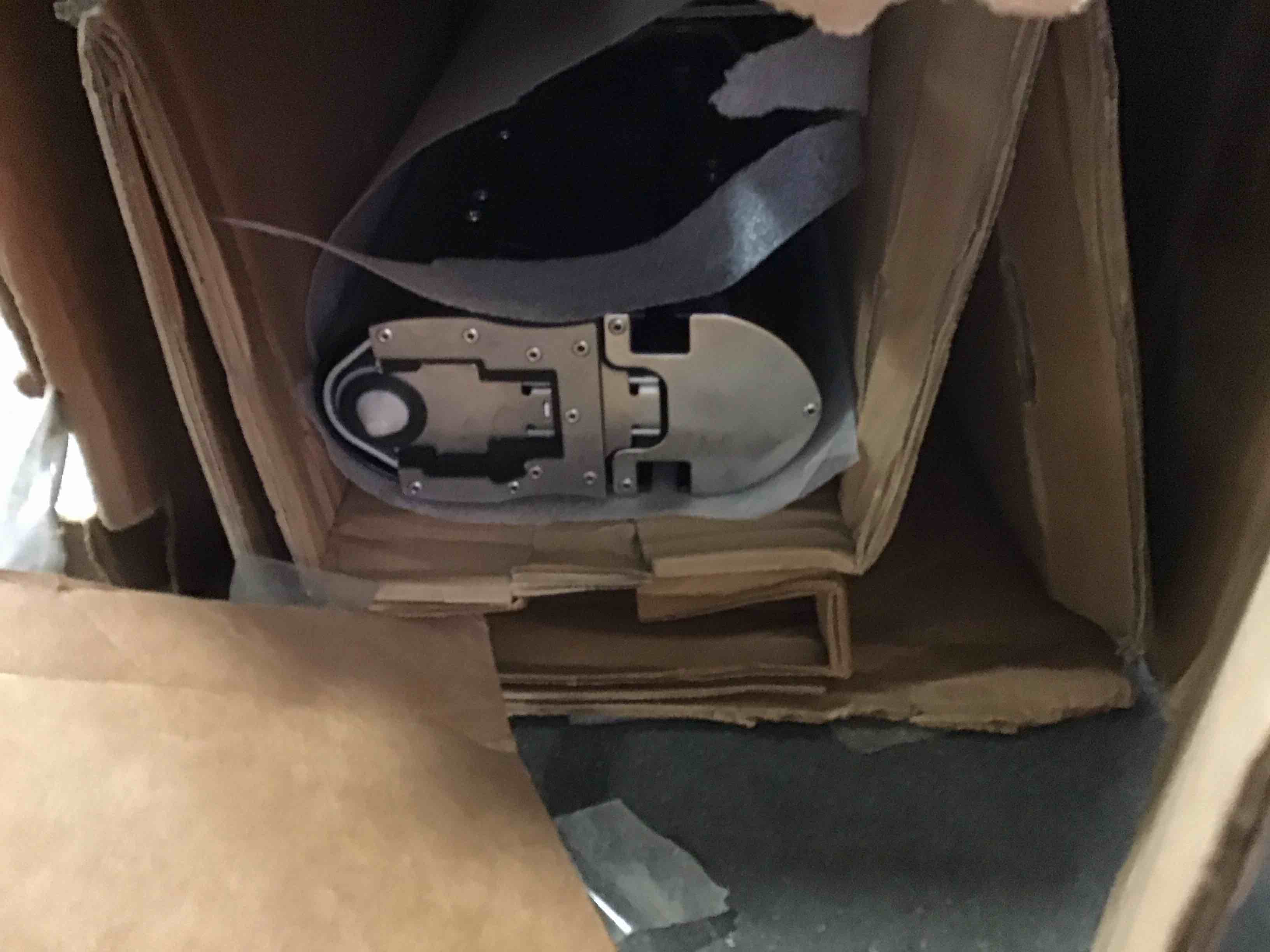 https://s3.amazonaws.com/lotting-images-prod/bidfta/PPE1861703_1739802728608.jpeg