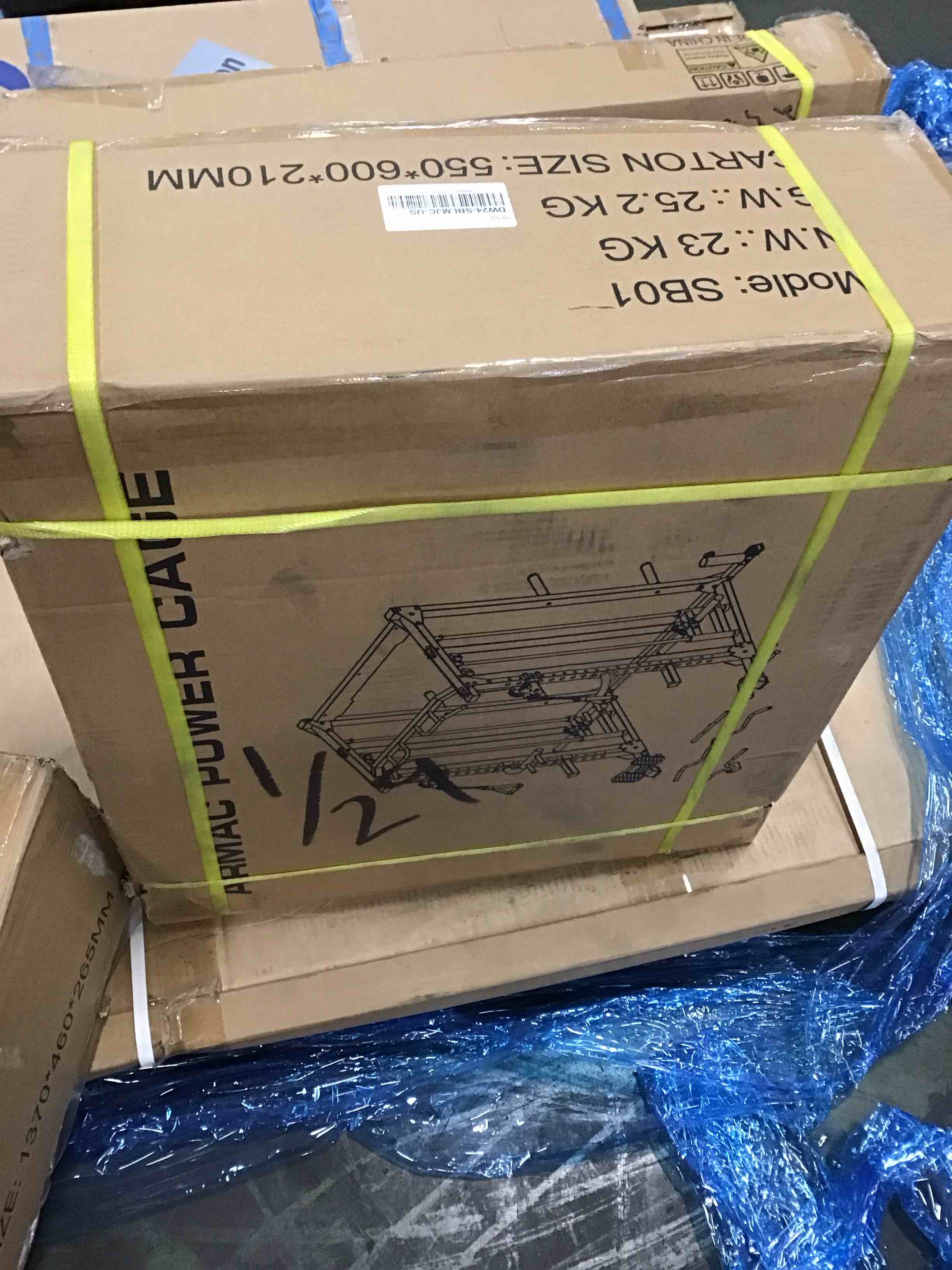 https://s3.amazonaws.com/lotting-images-prod/bidfta/PPE1862140_1740406770536.jpeg
