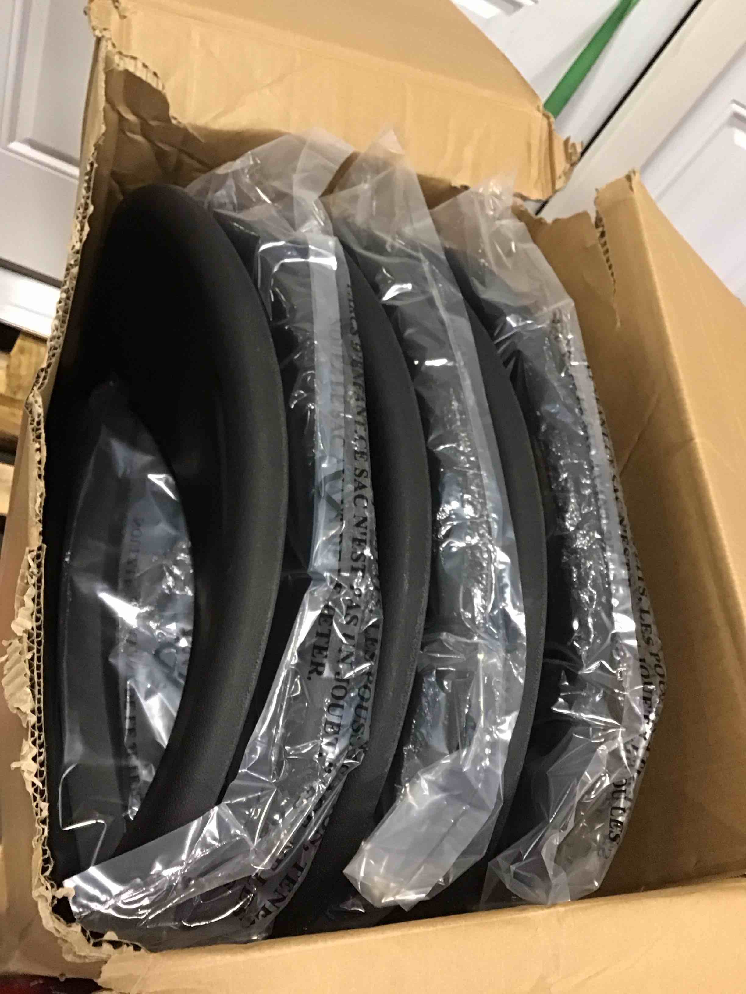 https://s3.amazonaws.com/lotting-images-prod/bidfta/PPE1862929_1741355697141.jpeg