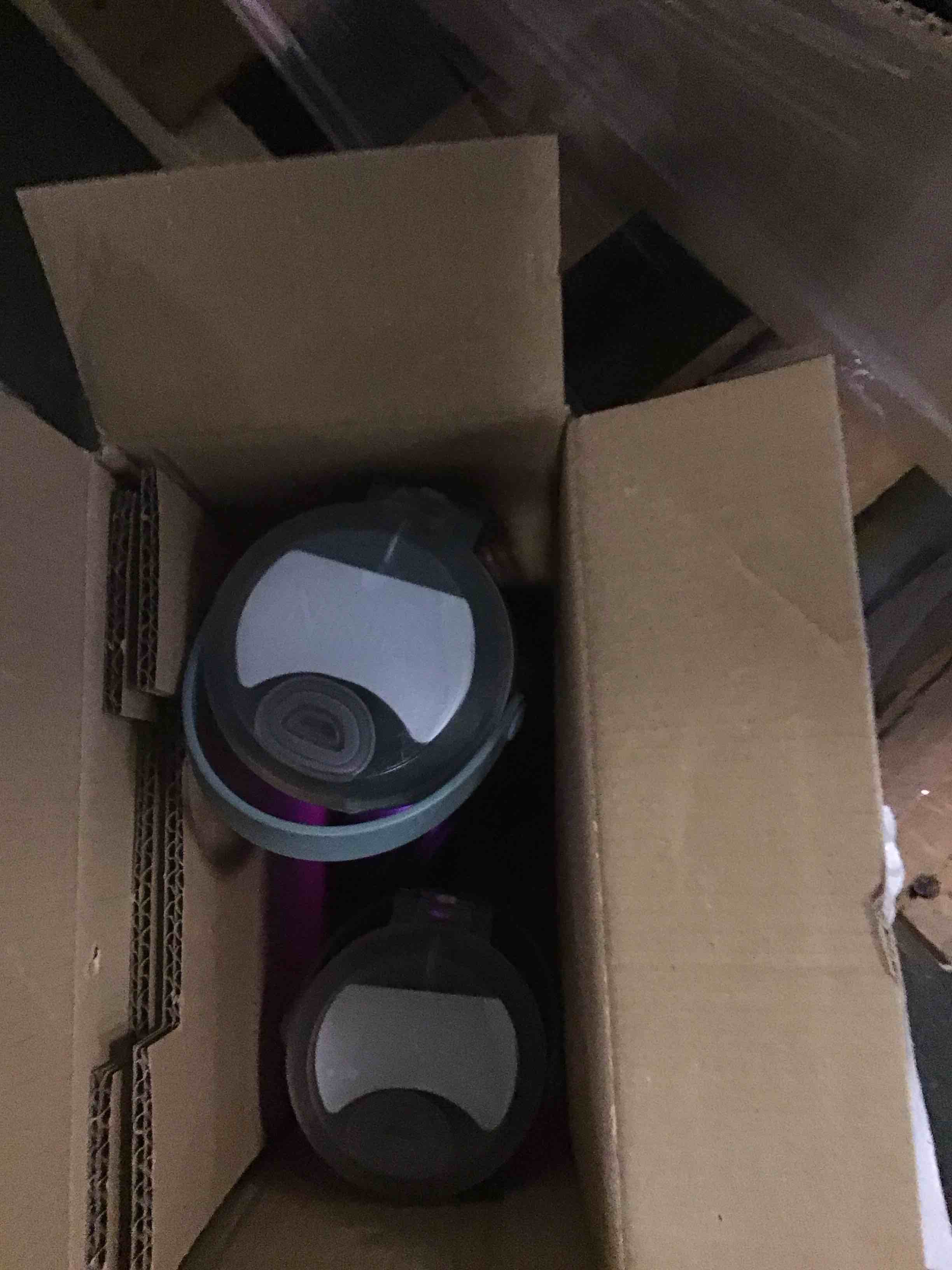 https://s3.amazonaws.com/lotting-images-prod/bidfta/PPE1863593_1742224566228.jpeg