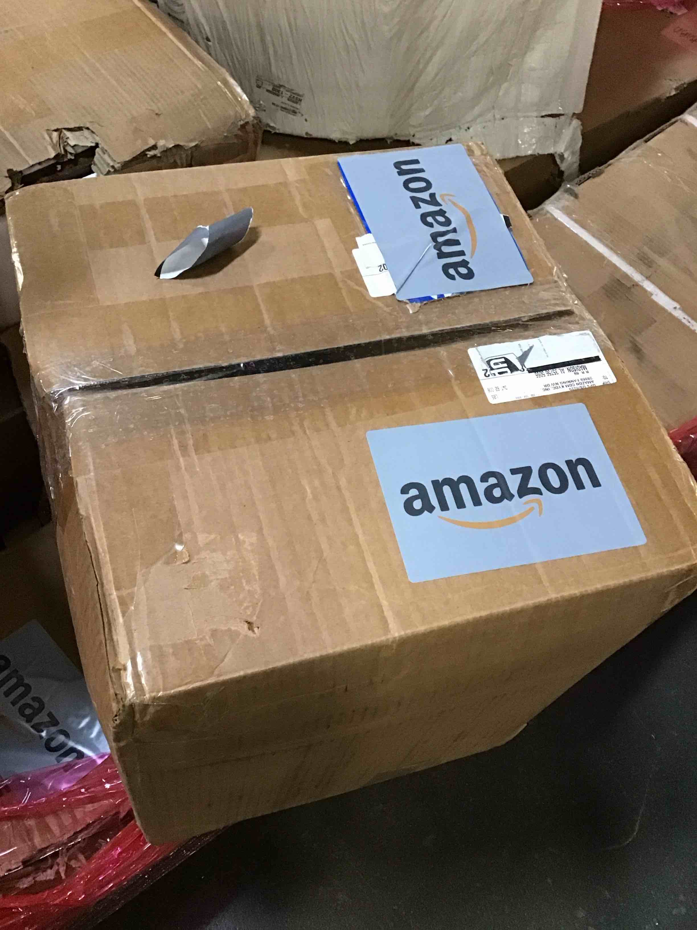 https://s3.amazonaws.com/lotting-images-prod/bidfta/PPE1863854_1742397684088.jpeg