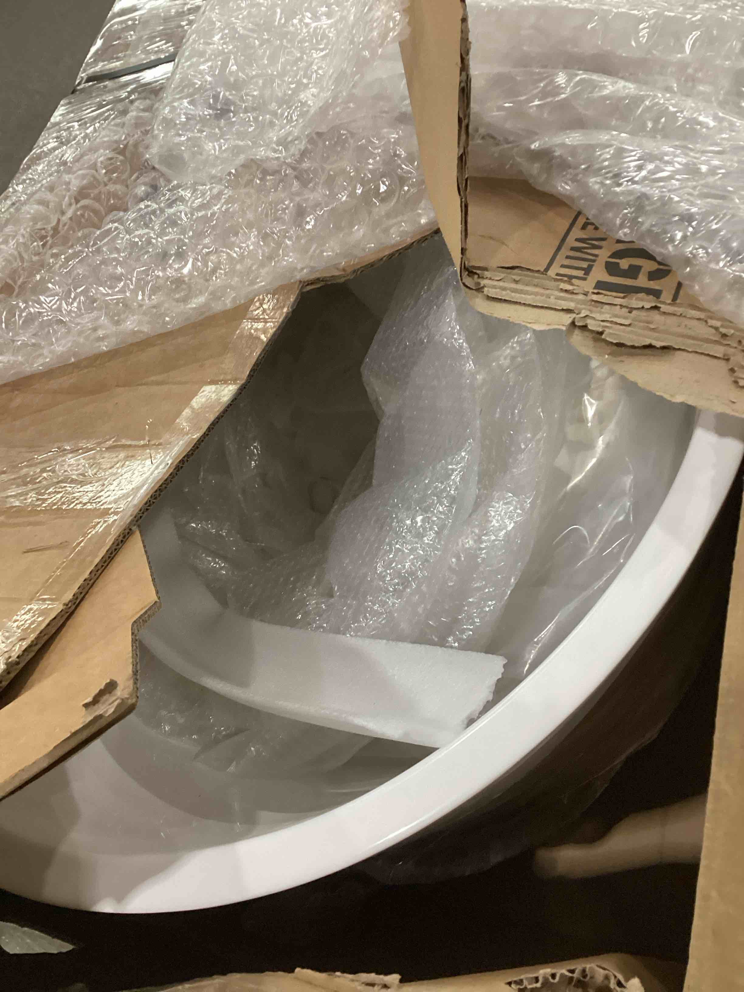 https://s3.amazonaws.com/lotting-images-prod/bidfta/PPE1864138_1737570781970.jpeg