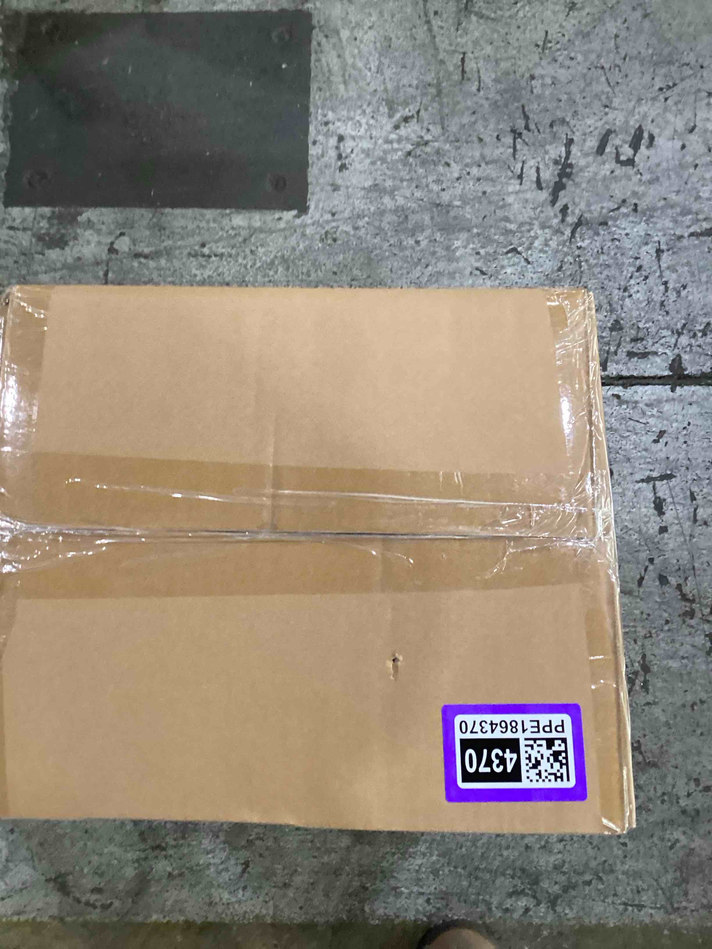 https://s3.amazonaws.com/lotting-images-prod/bidfta/PPE1864372_1737662630735.jpeg