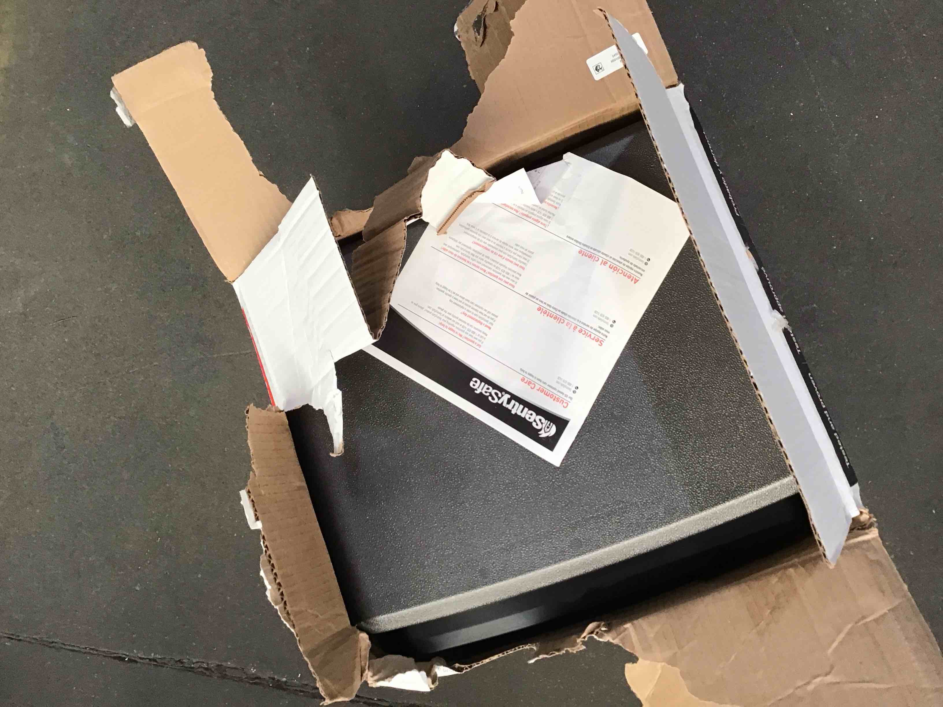 https://s3.amazonaws.com/lotting-images-prod/bidfta/PPE1868286_1740090748987.jpeg