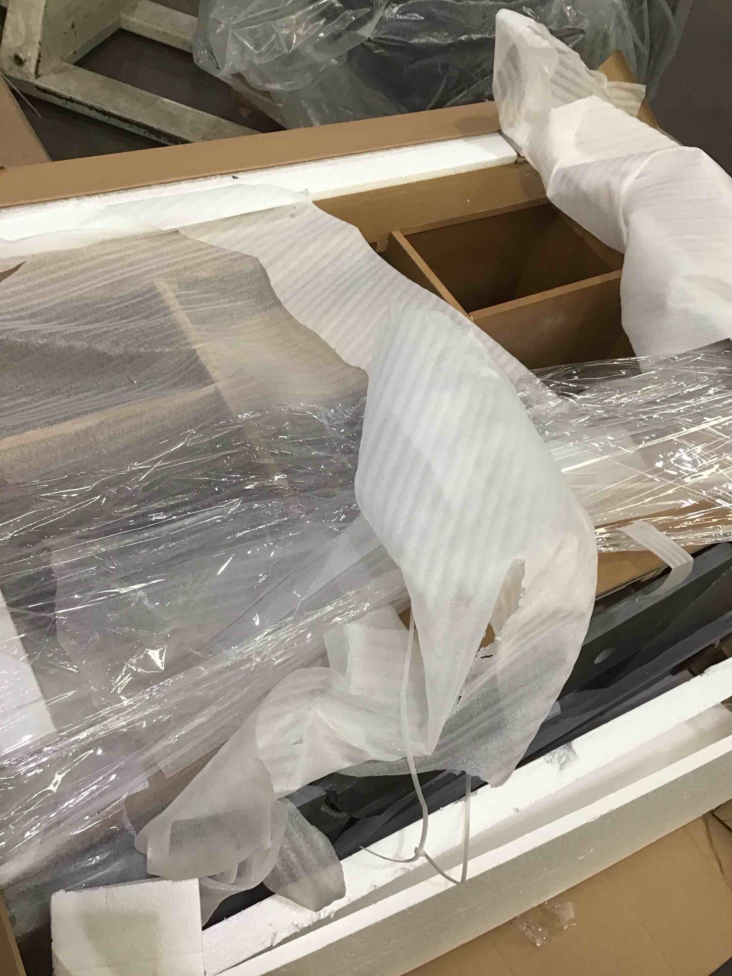 https://s3.amazonaws.com/lotting-images-prod/bidfta/PPE1870471_1737745999450.jpeg