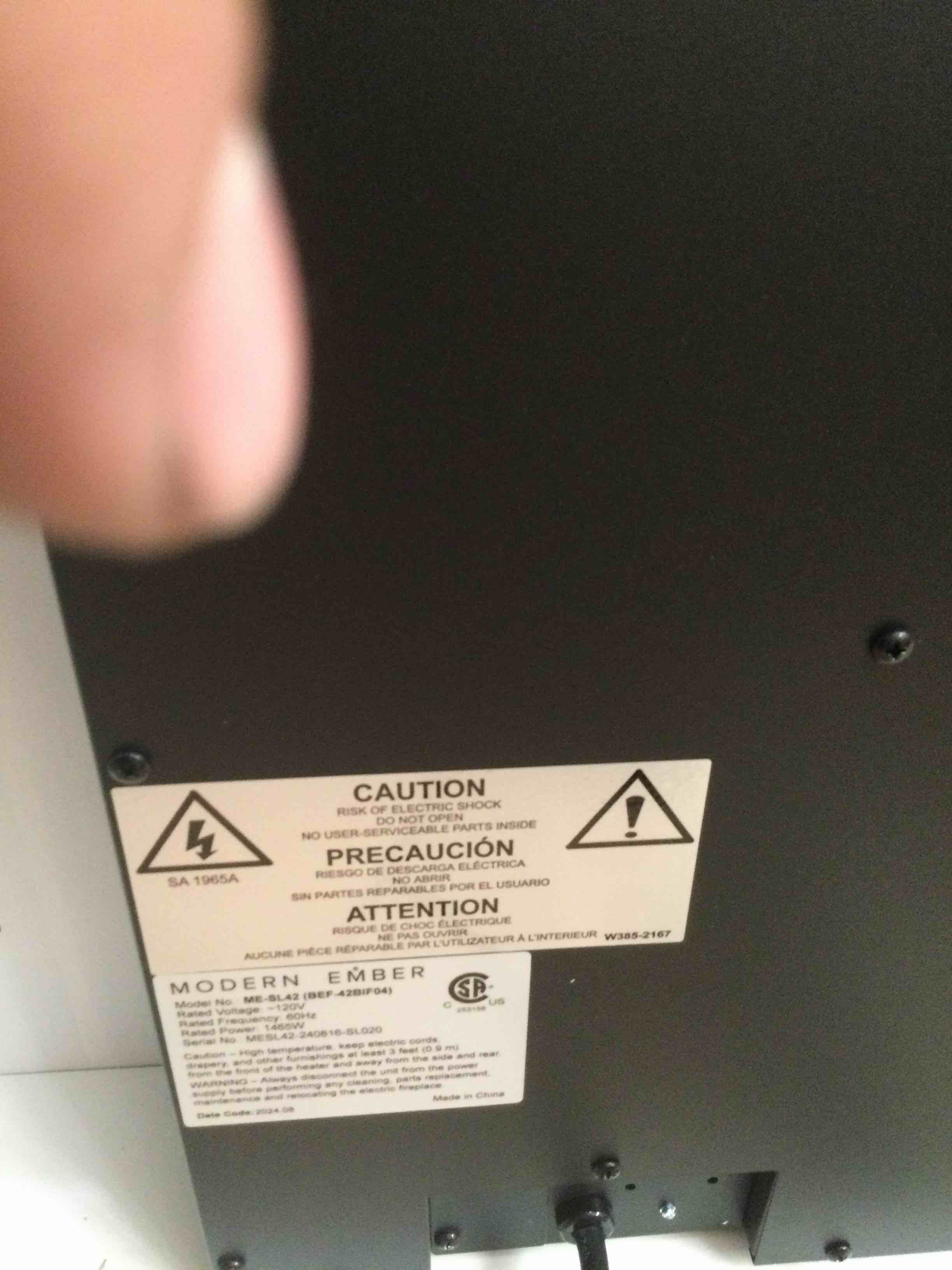 https://s3.amazonaws.com/lotting-images-prod/bidfta/PPE1870488_1737754850978.jpeg