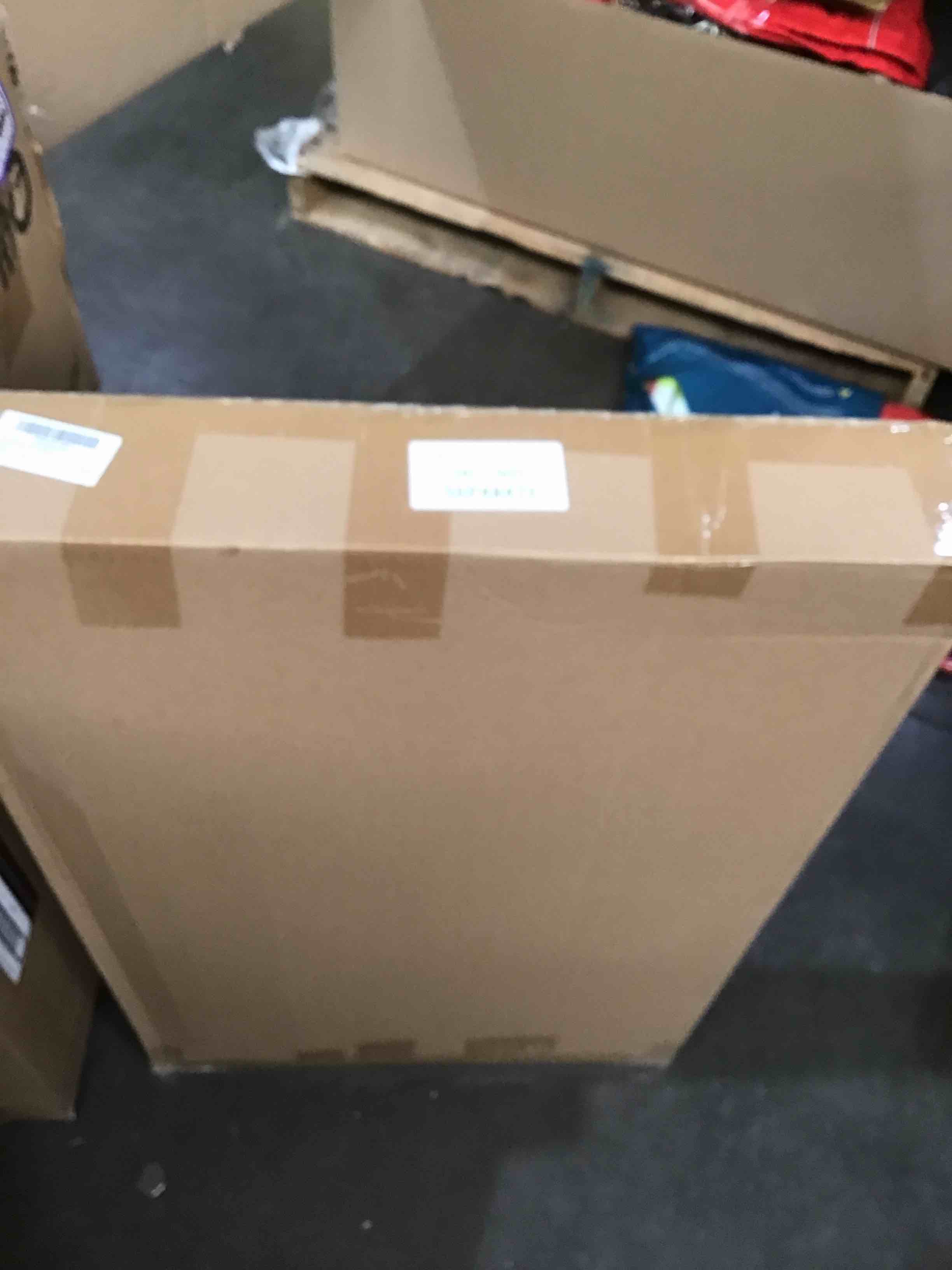 https://s3.amazonaws.com/lotting-images-prod/bidfta/PPE1870564_1738012816418.jpeg