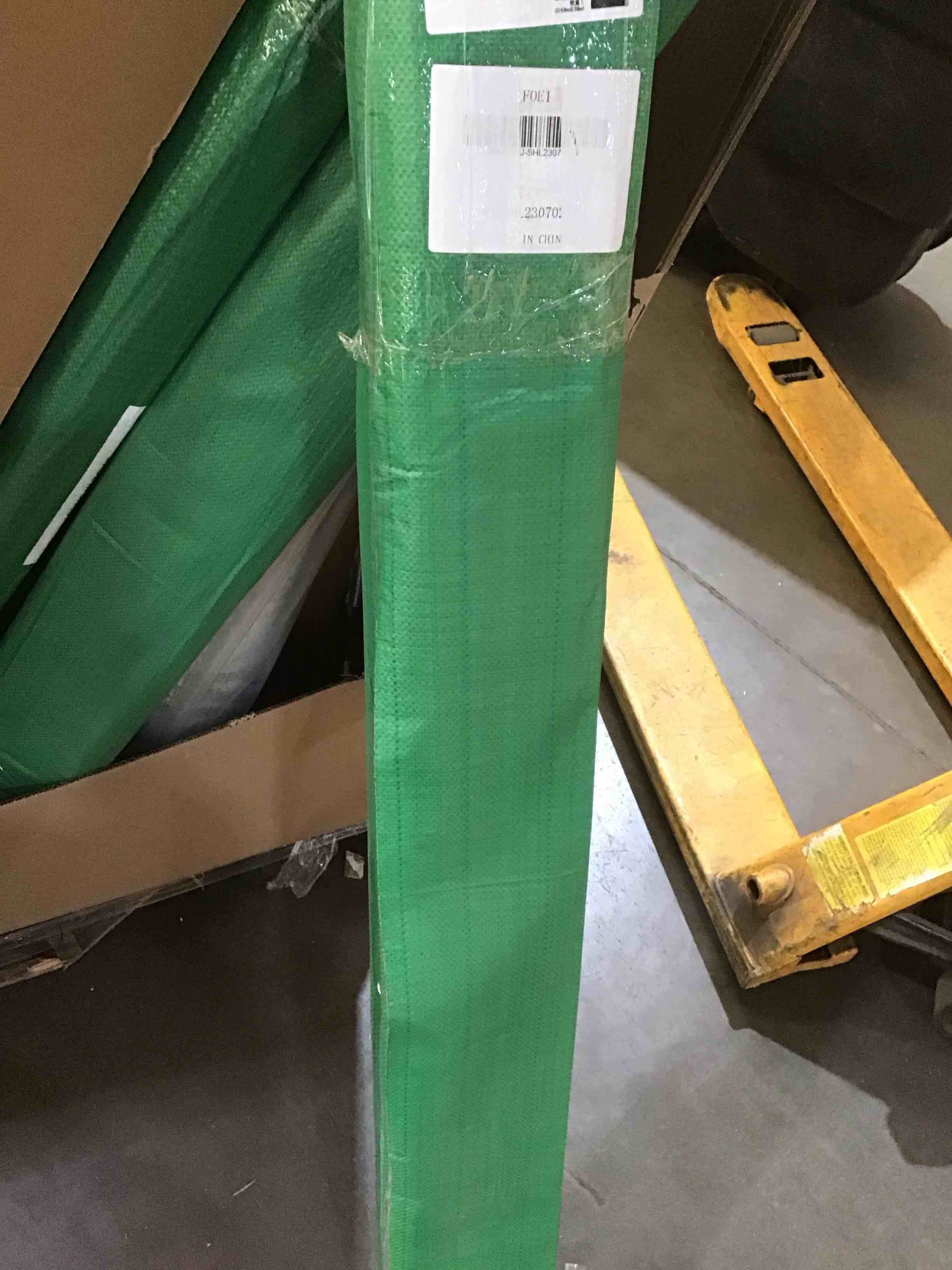 https://s3.amazonaws.com/lotting-images-prod/bidfta/PPE1870583_1738017384164.jpeg