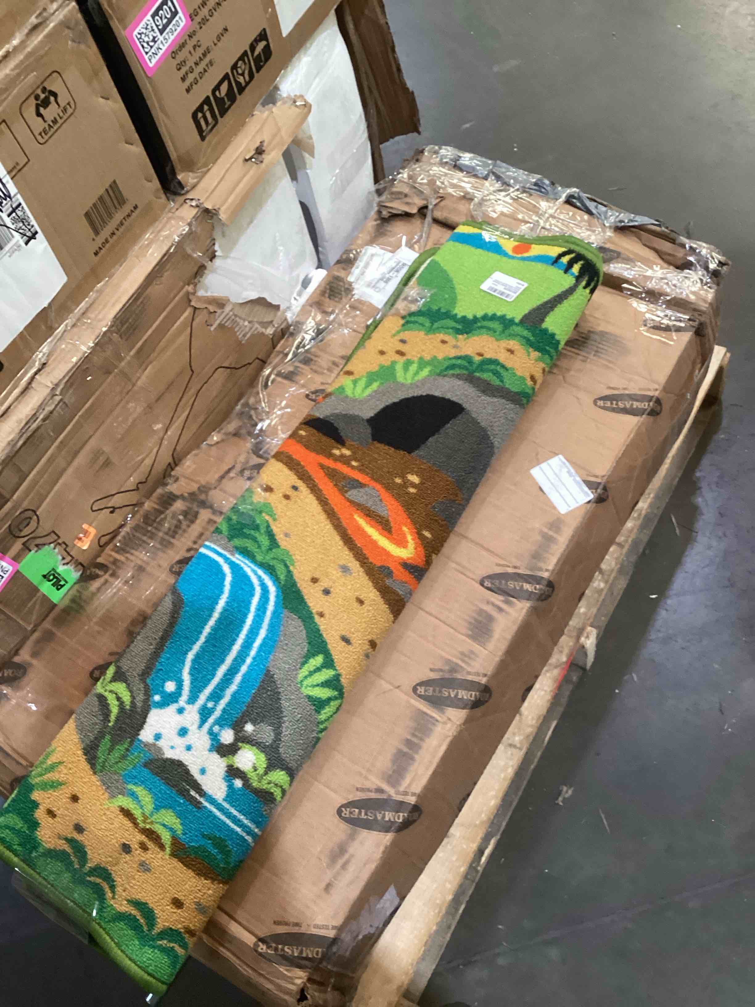 https://s3.amazonaws.com/lotting-images-prod/bidfta/PPE1870740_1738103859154.jpeg