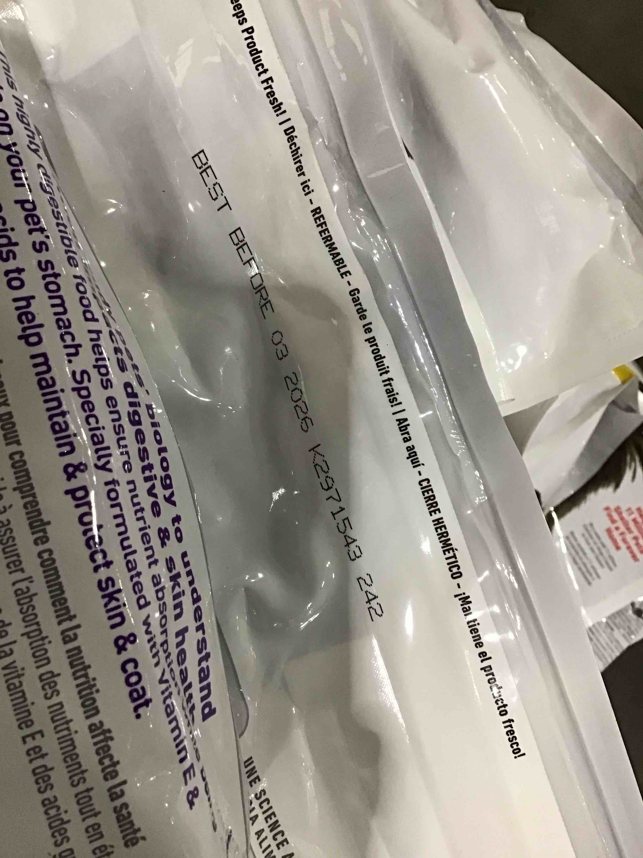 https://s3.amazonaws.com/lotting-images-prod/bidfta/PPE1870924_1738251249401.jpeg
