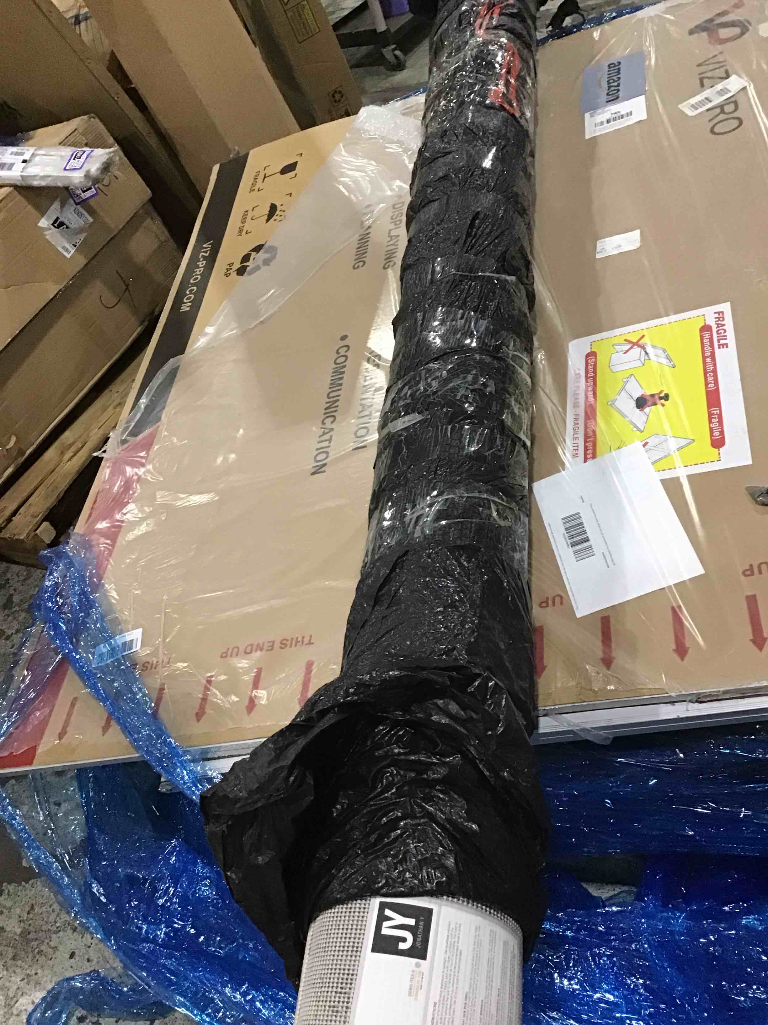 https://s3.amazonaws.com/lotting-images-prod/bidfta/PPE1871262_1738790988077.jpeg