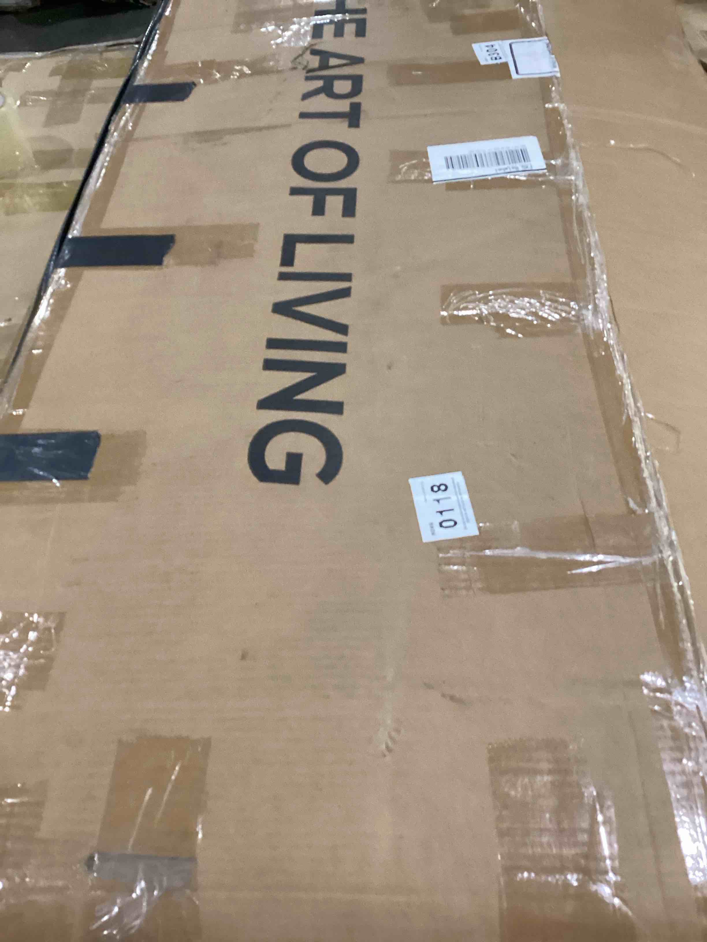 https://s3.amazonaws.com/lotting-images-prod/bidfta/PPE1872309_1750359490714.jpeg