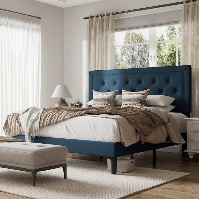 Hegg Tufted Upholstered Platform Bed *incomplete missing legs* 
