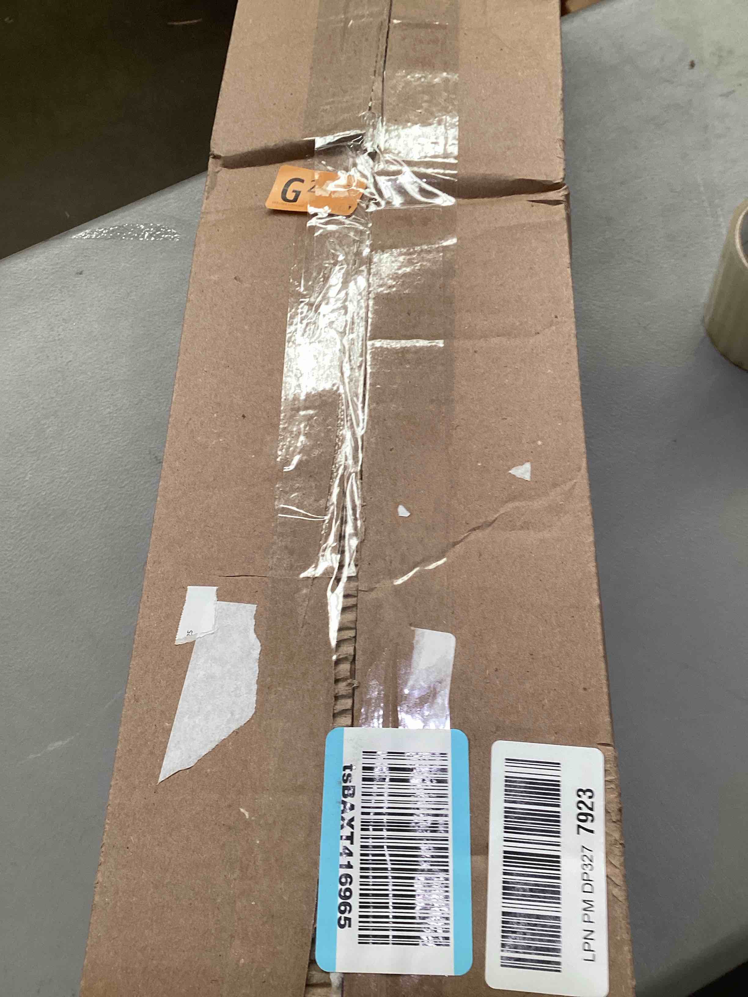 https://s3.amazonaws.com/lotting-images-prod/bidfta/PPE1873402_1739991817623.jpeg