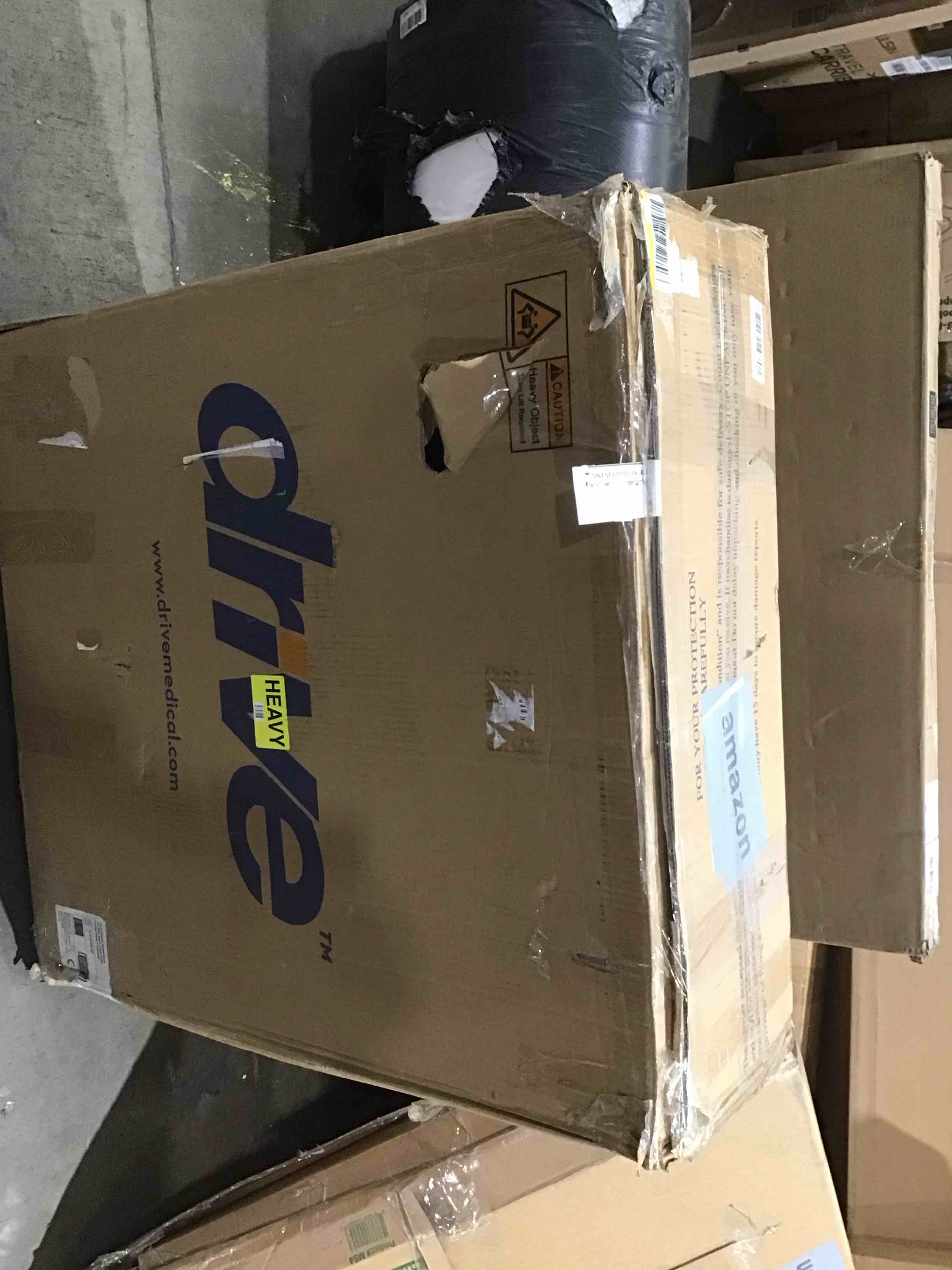 https://s3.amazonaws.com/lotting-images-prod/bidfta/PPE1877456_1749739260663.jpeg