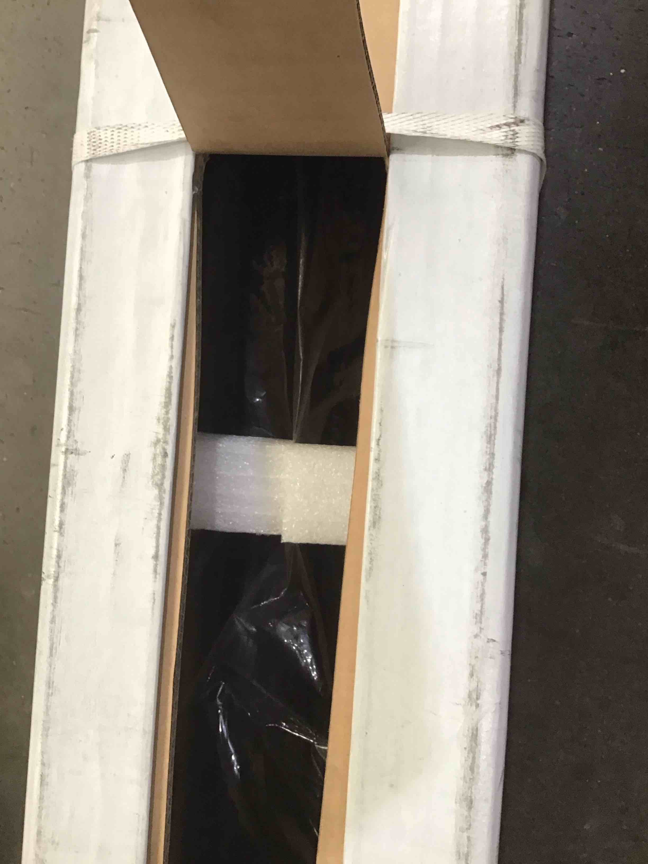 https://s3.amazonaws.com/lotting-images-prod/bidfta/PPE1877812_1750363586648.jpeg
