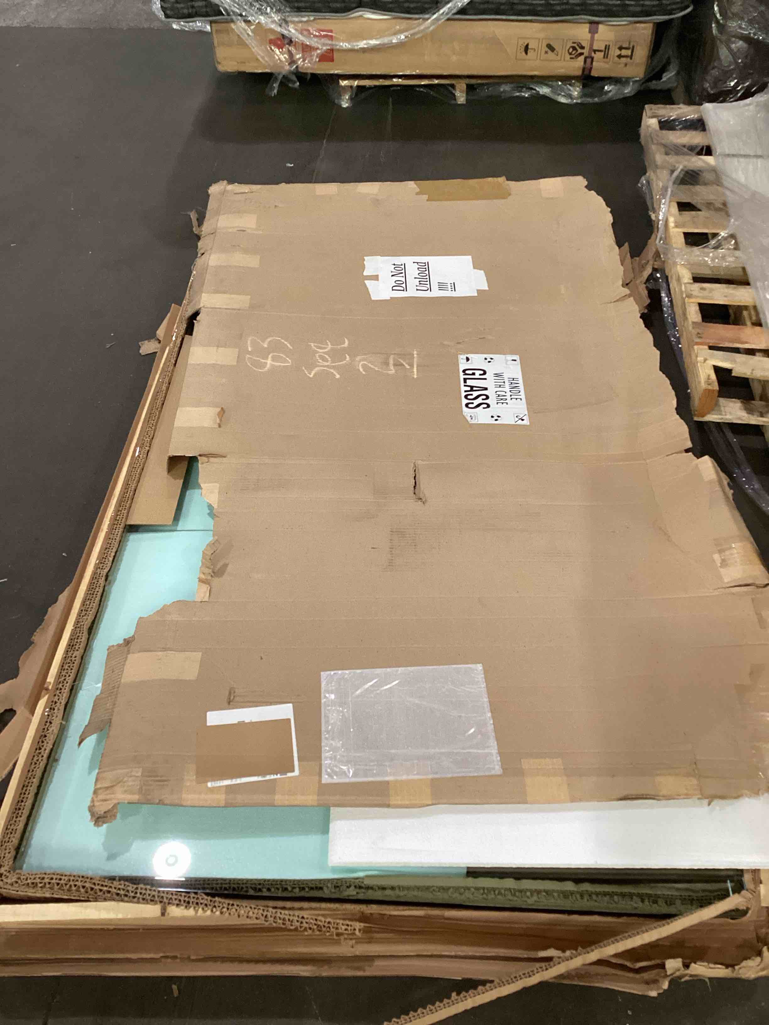 https://s3.amazonaws.com/lotting-images-prod/bidfta/PPE1877933_1750795169345.jpeg
