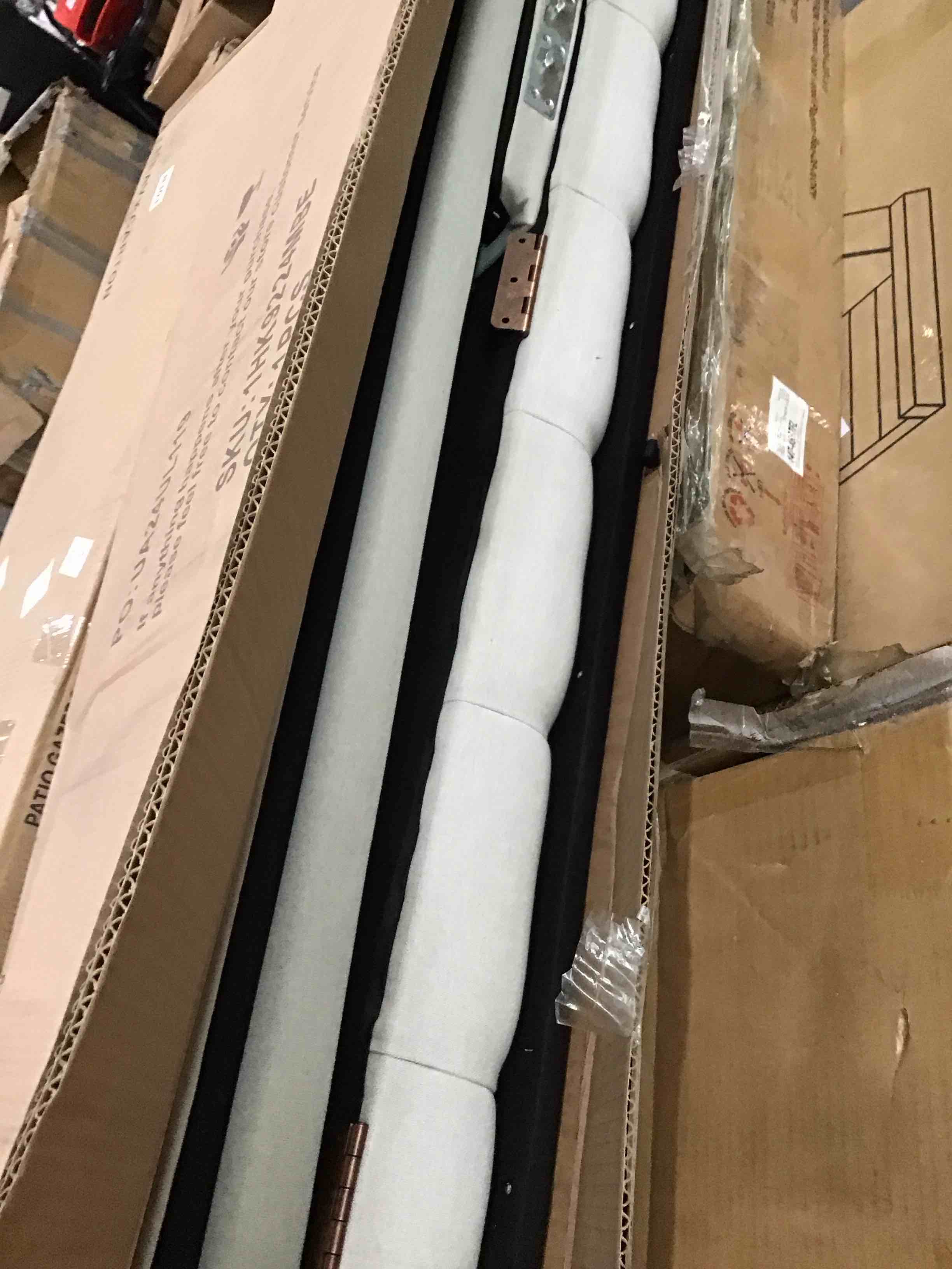 https://s3.amazonaws.com/lotting-images-prod/bidfta/PPE1878100_1752254875699.jpeg
